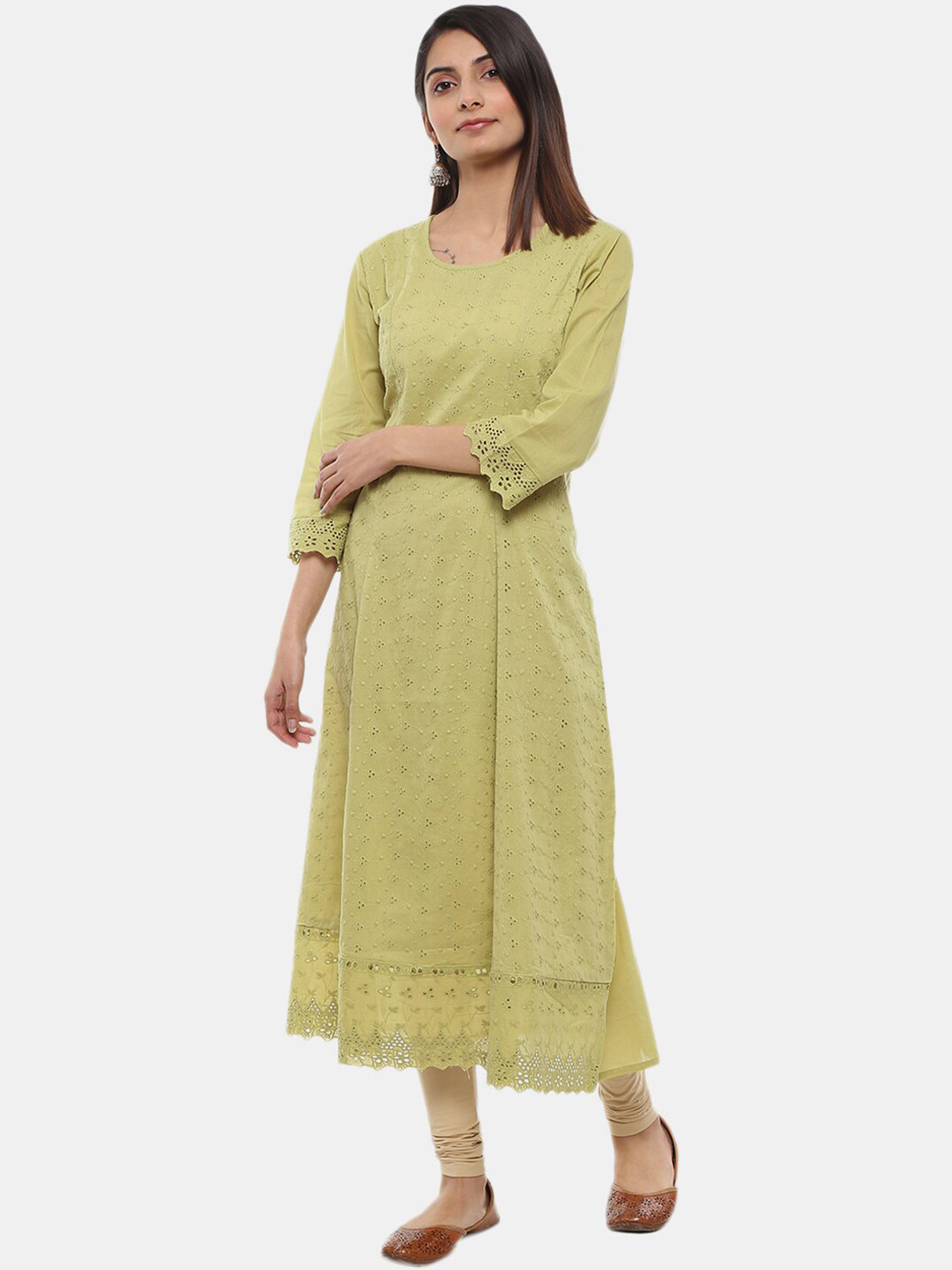 

V-Mart Women Green Floral Embroidered Thread Work Cotton Kurta
