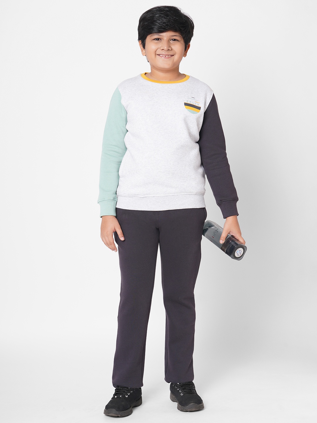

Sweet Dreams Boys White & Black Fleece Tracksuit
