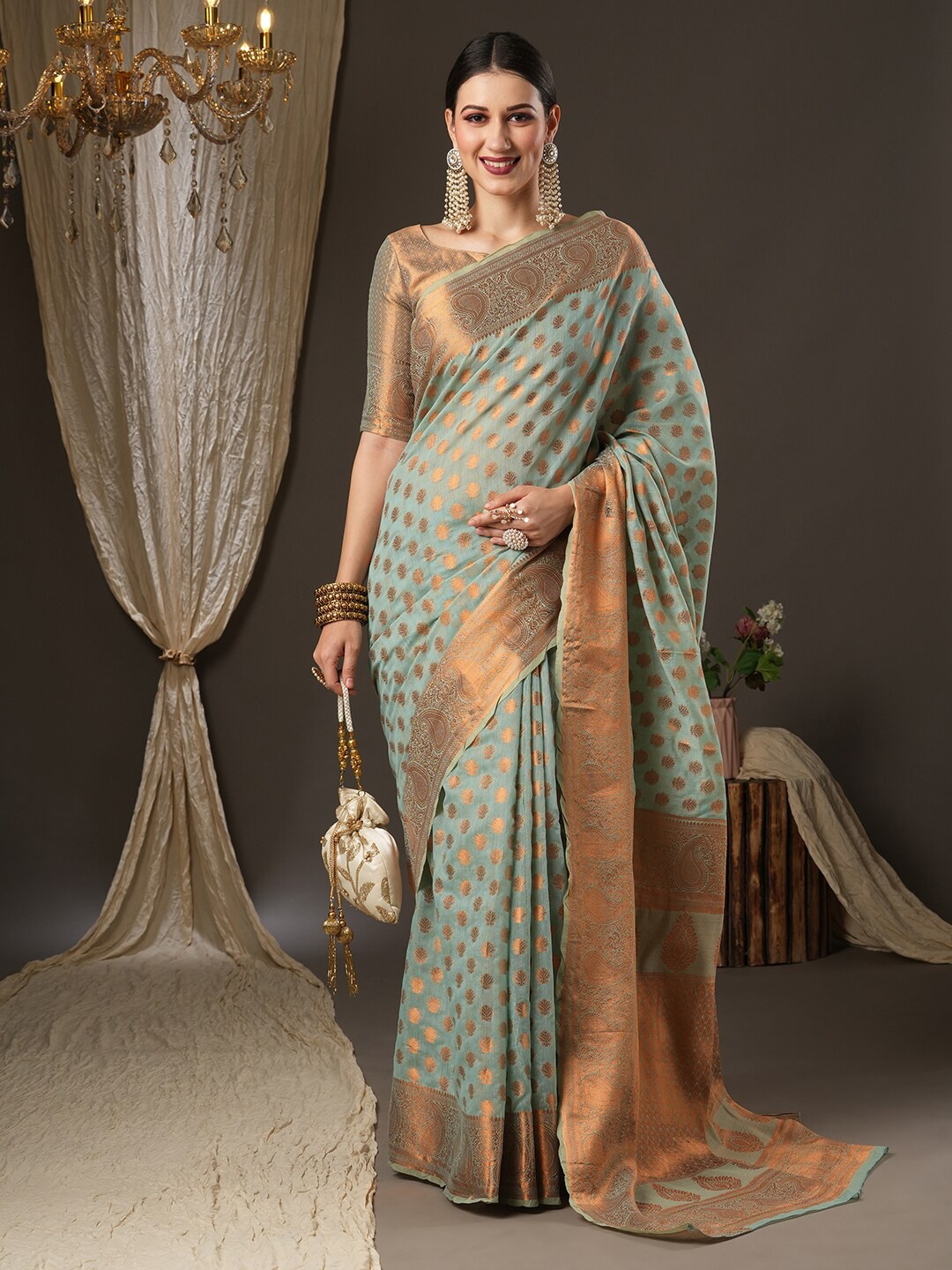 

Saree mall Sea Green & Gold-Toned Woven Design Zari Silk Blend Banarasi Sarees