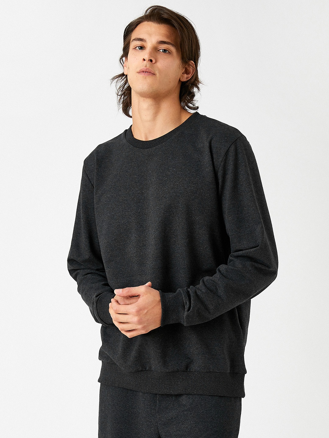 

Koton Men Solid Sweatshirt, Charcoal