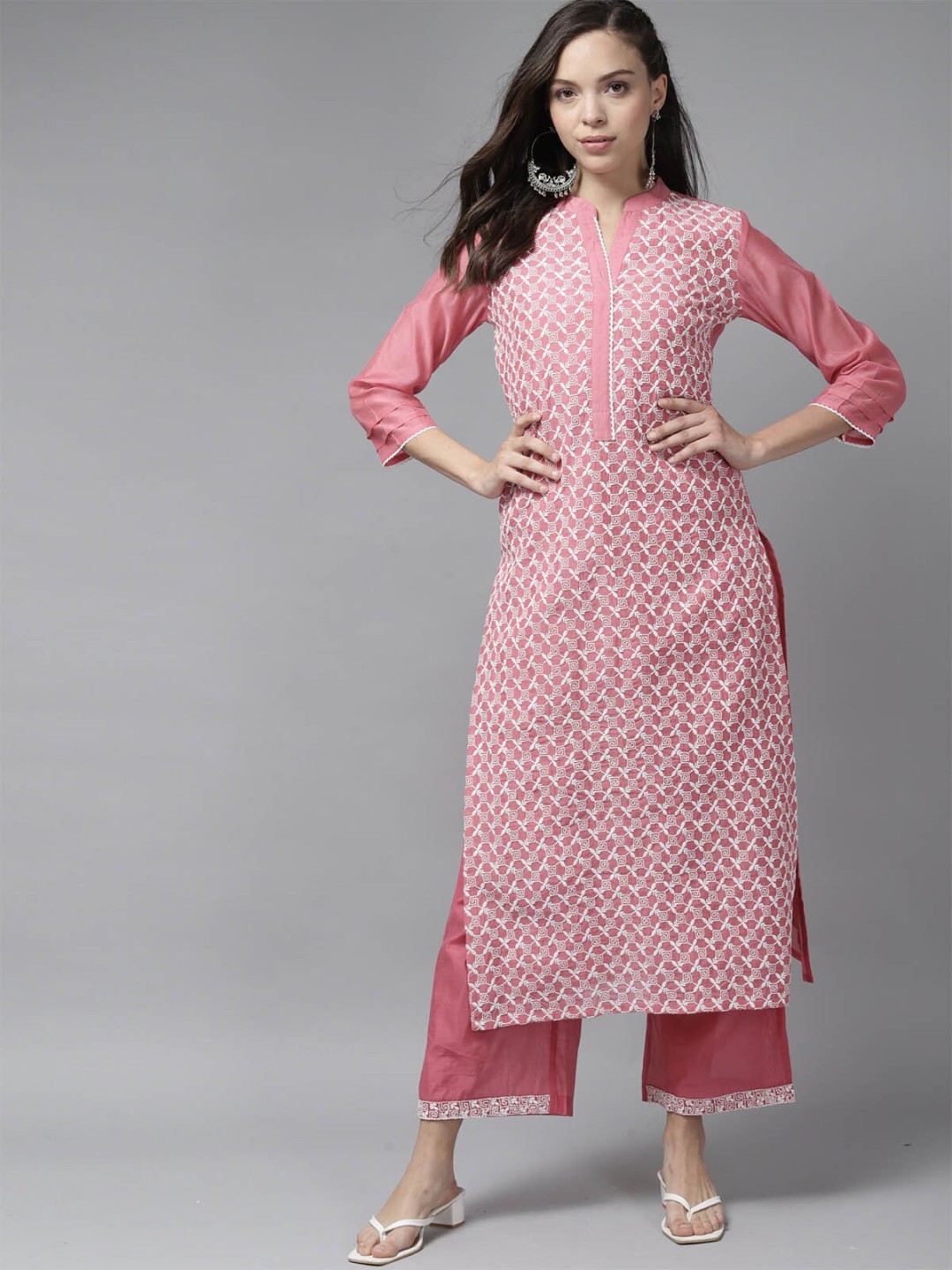 

ODETTE Women Peach-Coloured Embroidered Thread Work Pure Silk Kurta With Palazzos