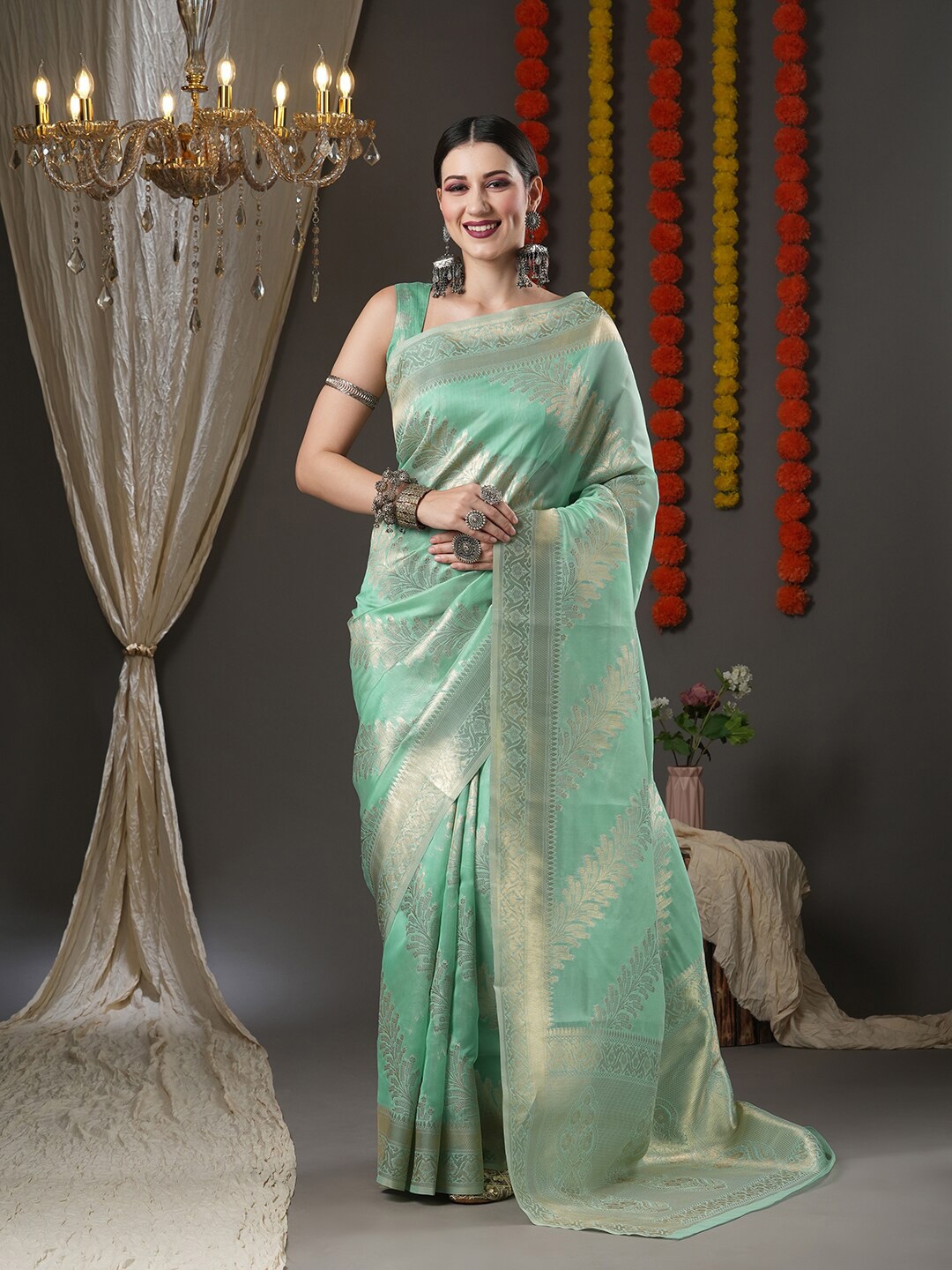 

Mitera Sea Green & Gold-Toned Woven Design Zari Organza Saree