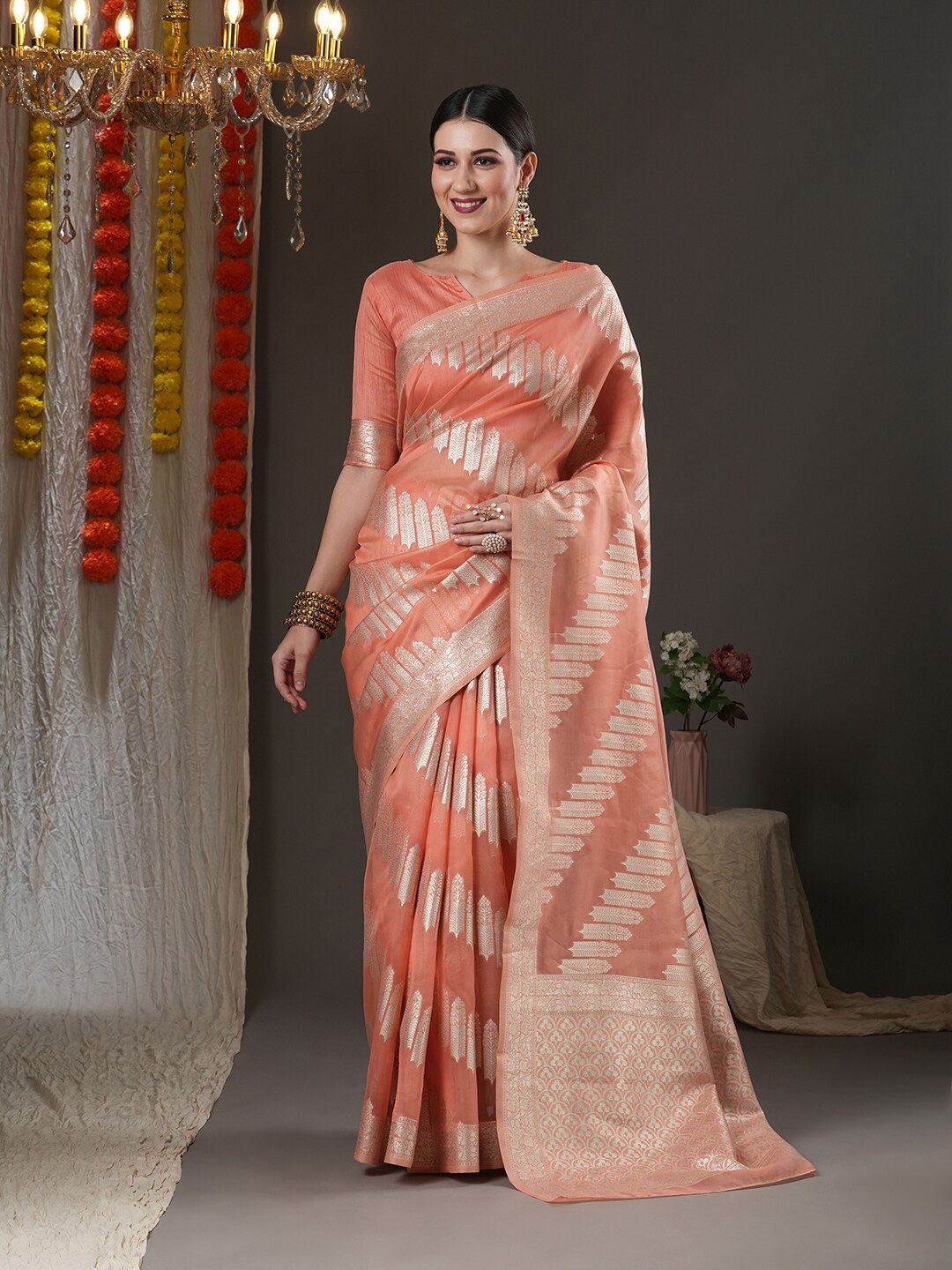 

Mitera Peach-Coloured & Gold-Toned Woven Design Zari Organza Saree