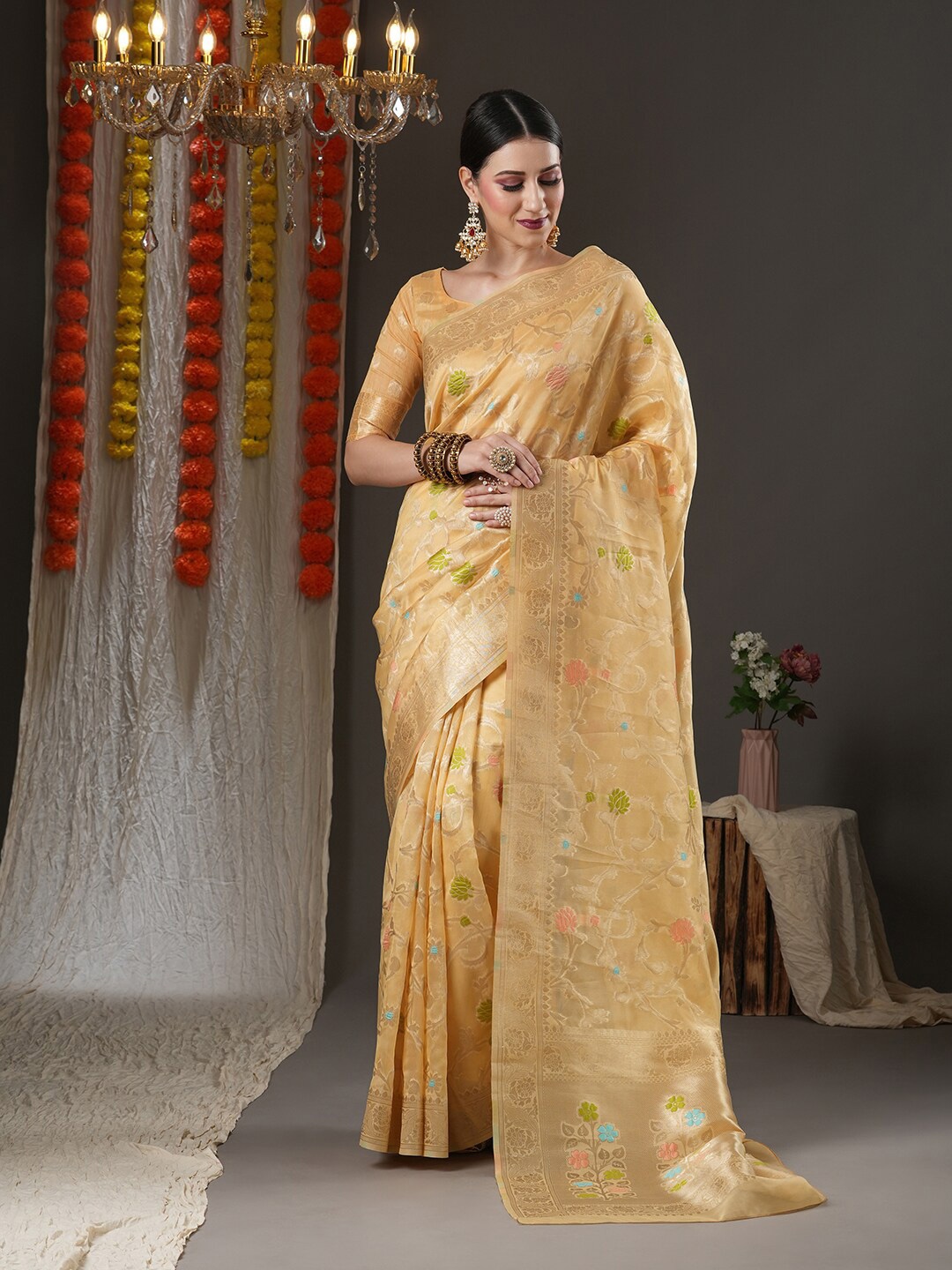 

Mitera Yellow & Gold-Toned Woven Design Zari Organza Saree