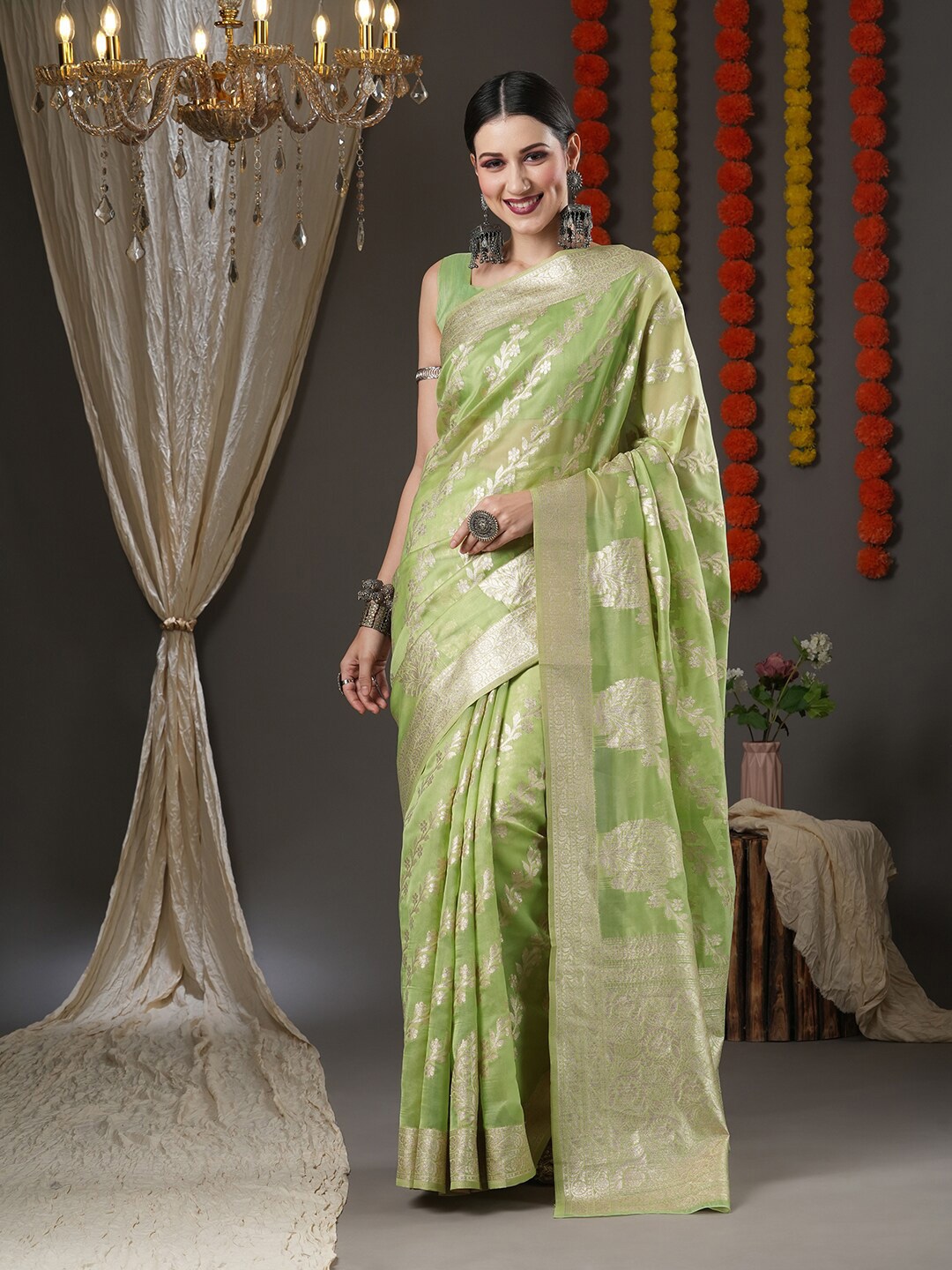 

Saree mall Green & Gold-Toned Woven Design Zari Organza Leheriya Sarees