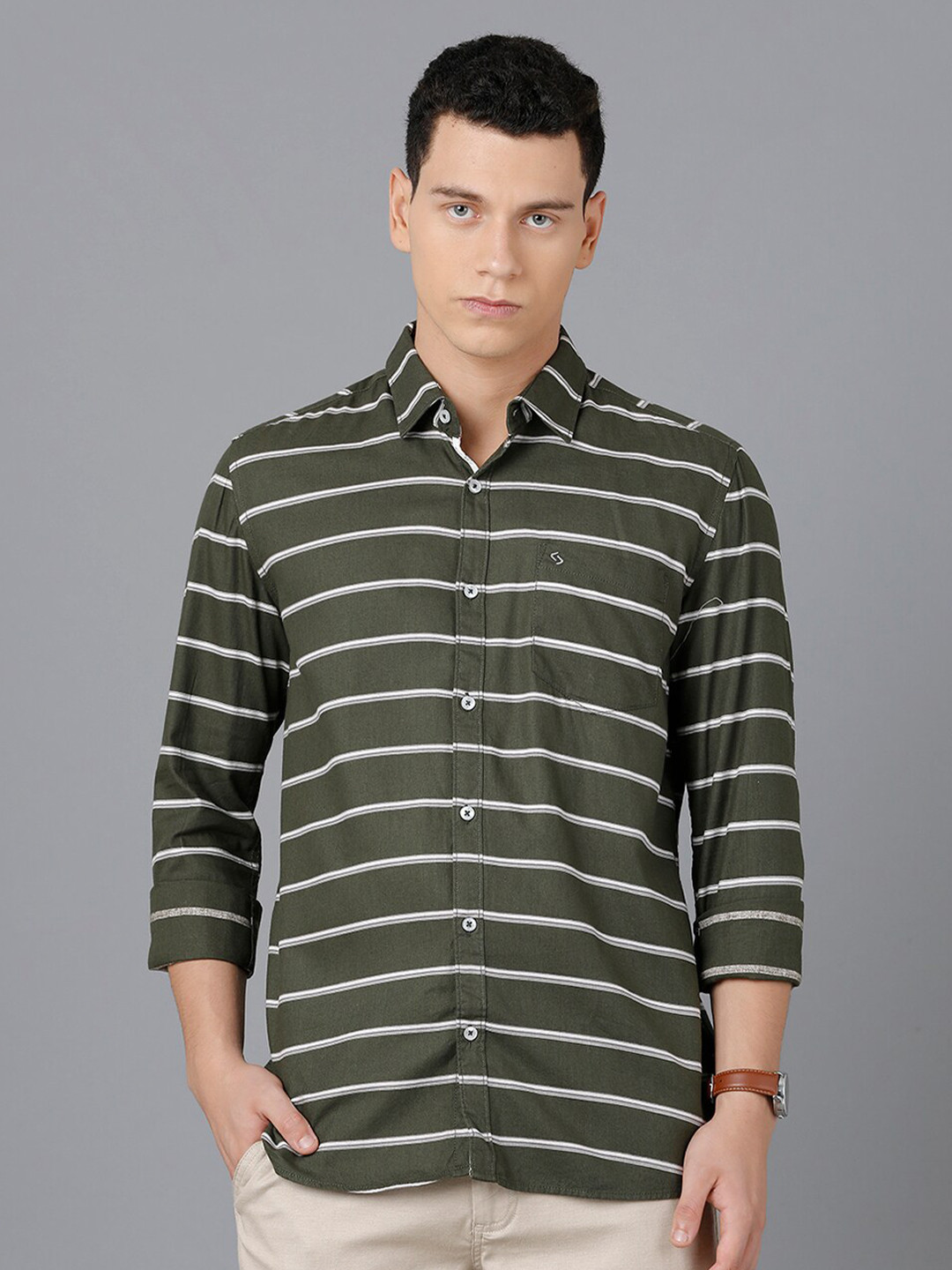 

Classic Polo Men Green Slim Fit Horizontal Striped Cotton Casual Shirt