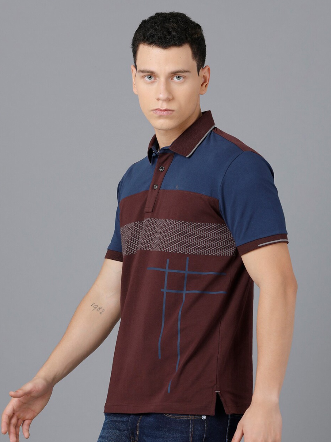 

Classic Polo Men Blue & Brown Colourblocked Polo Collar Slim Fit Cotton T-shirt