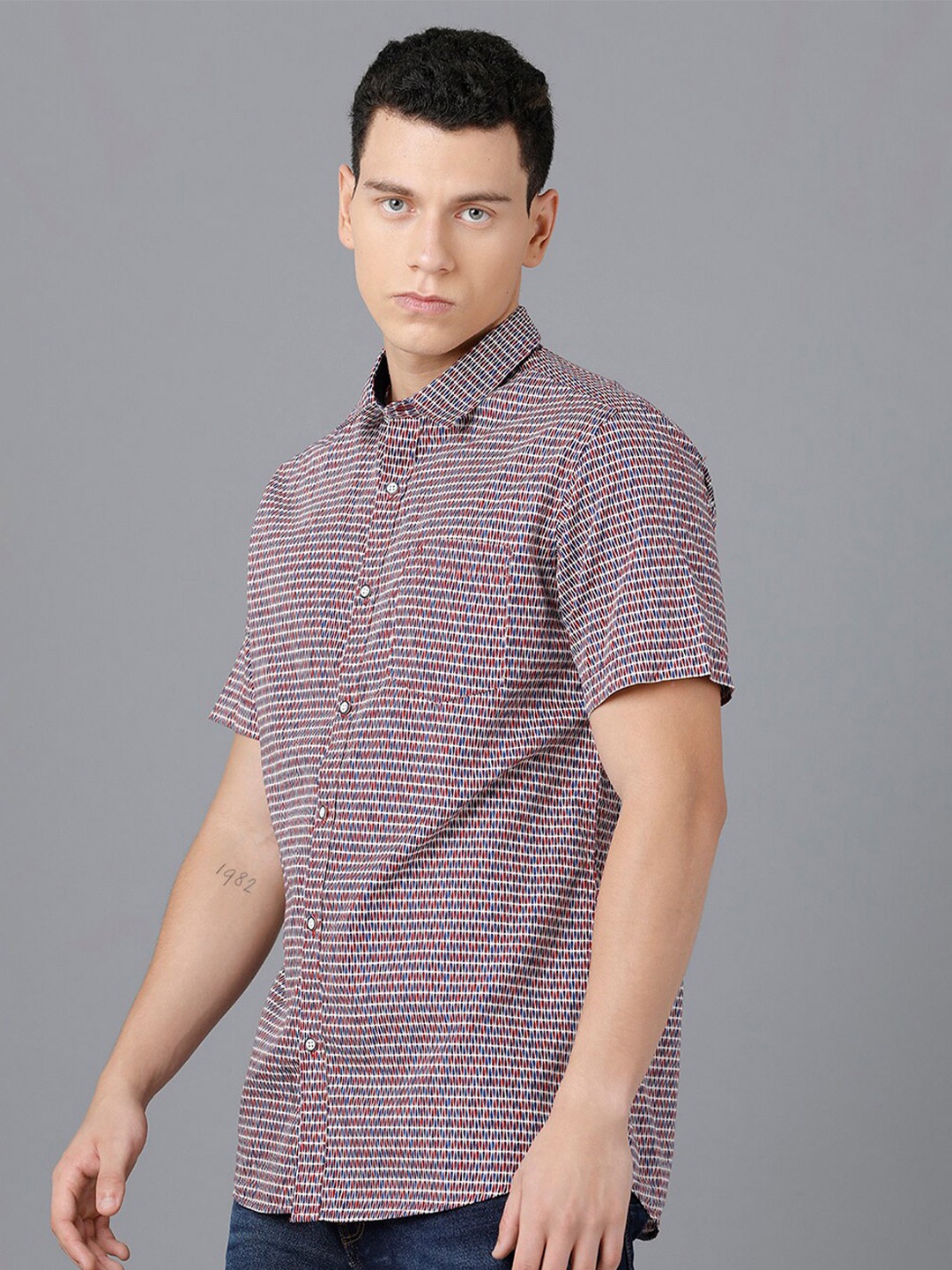 

Classic Polo Men Multicoloured Slim Fit Horizontal Striped Cotton Casual Shirt, Maroon