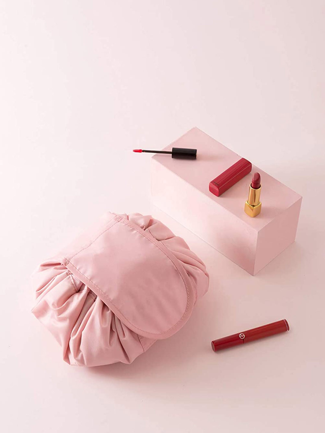 

HOUSE OF QUIRK Pink Water Proof Makeup Pouch Drawstring