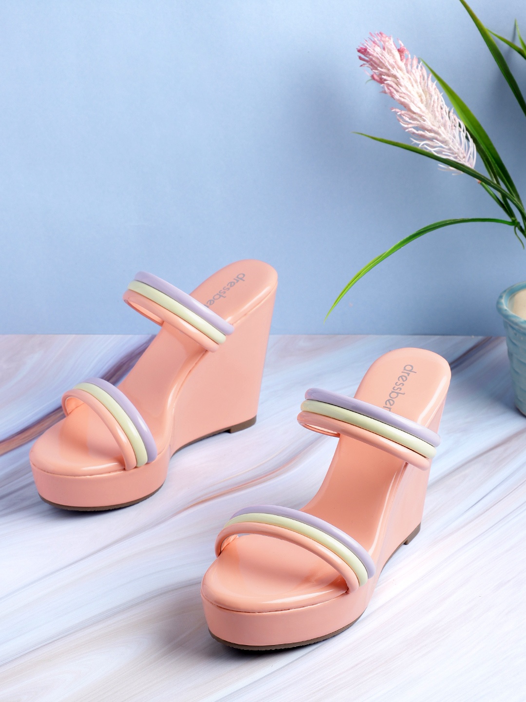 

DressBerry Colourblocked Wedges, Pink