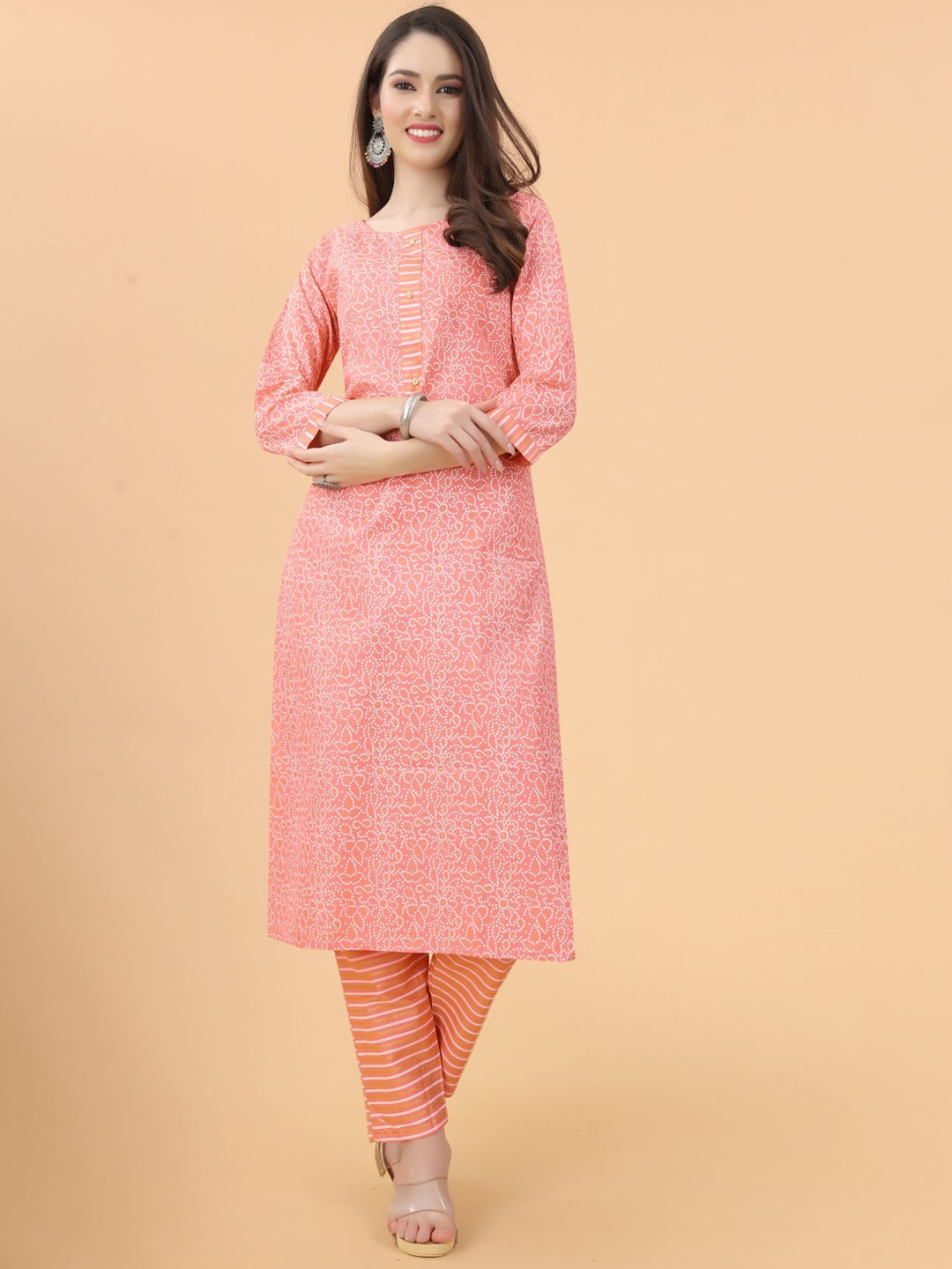 

KALINI Women Peach-Coloured Bandhani Printed Pure Cotton Kurta with Trousers