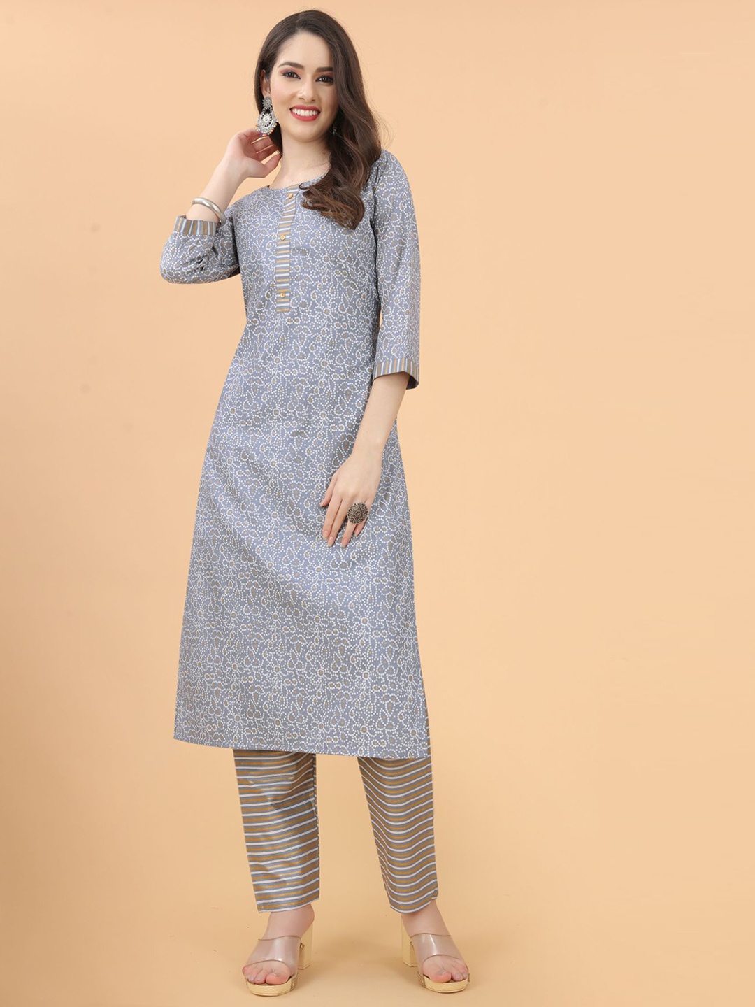 

KALINI Grey Bandhani Printed Pure Cotton Kurta with Trousers