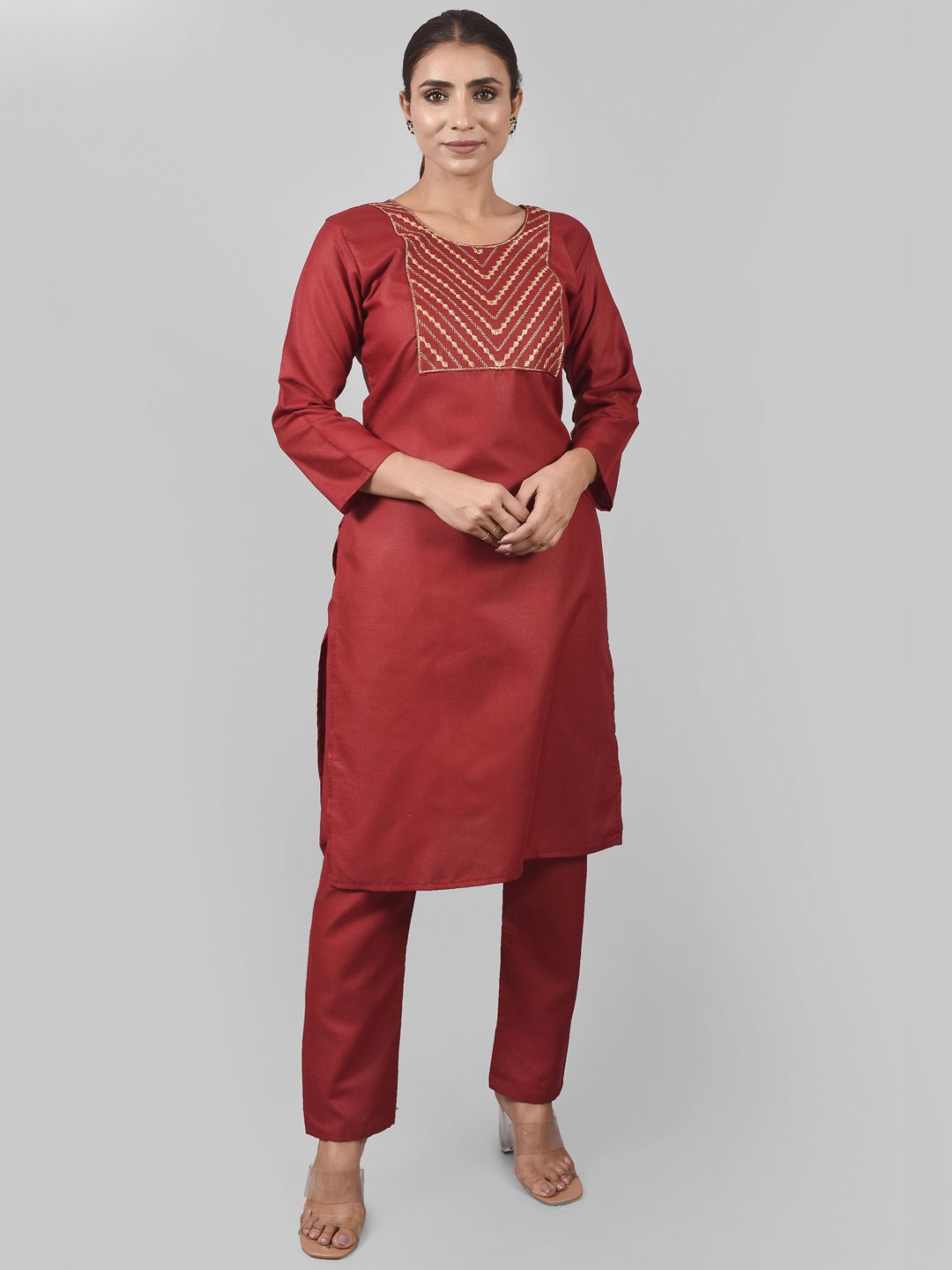 

KALINI Maroon Floral Printed Thread Work Pure Cotton Kurti with Pyjamas