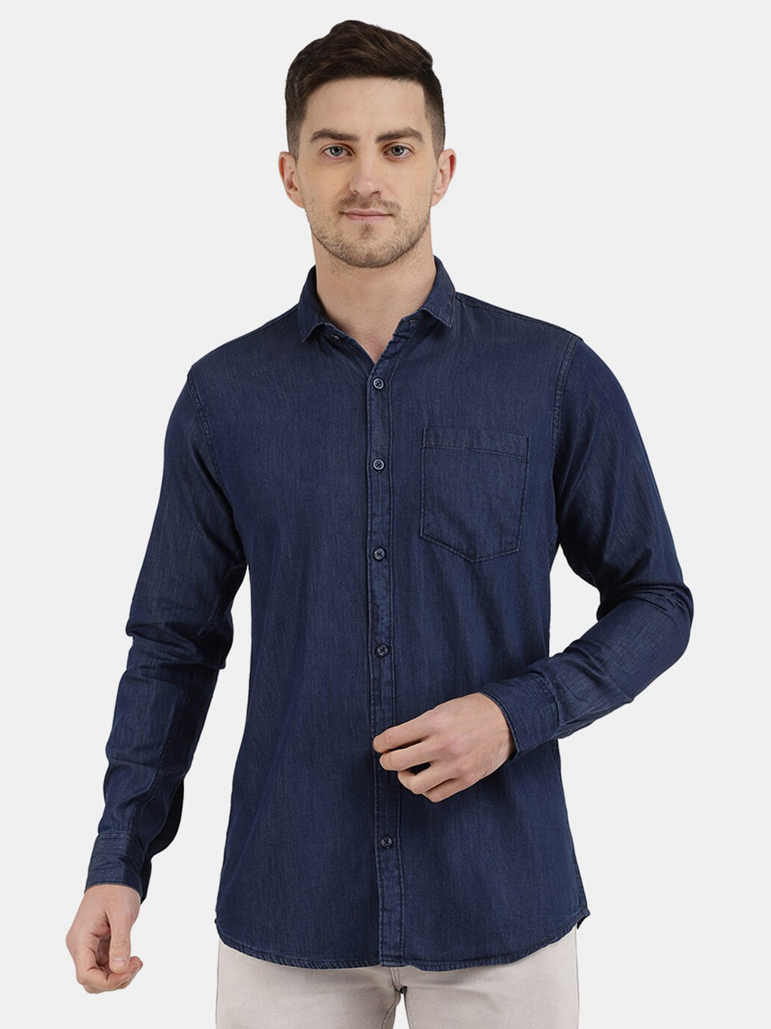 

V-Mart Men Navy Blue Classic Cotton Casual Shirt
