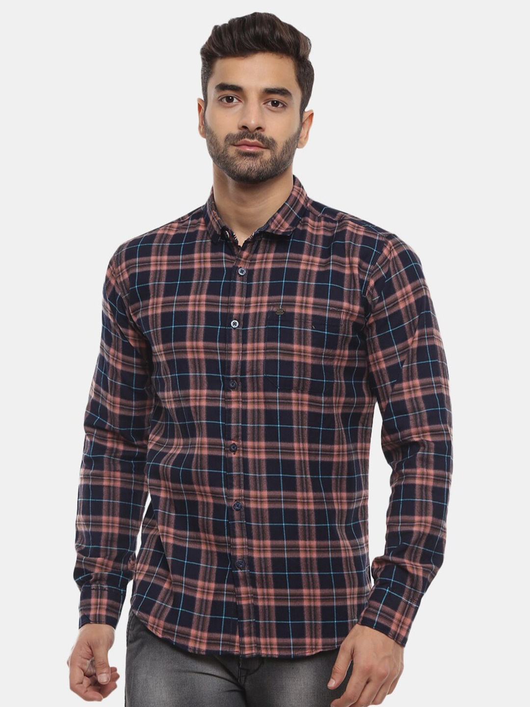 

V-Mart Men Orange Classic Slim Fit Checked Cotton Casual Shirt