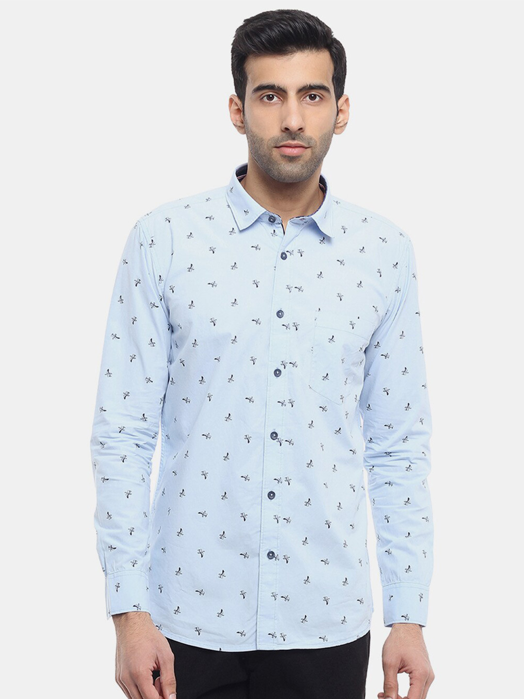 

V-Mart Men Blue Classic Printed Cotton Casual Shirt