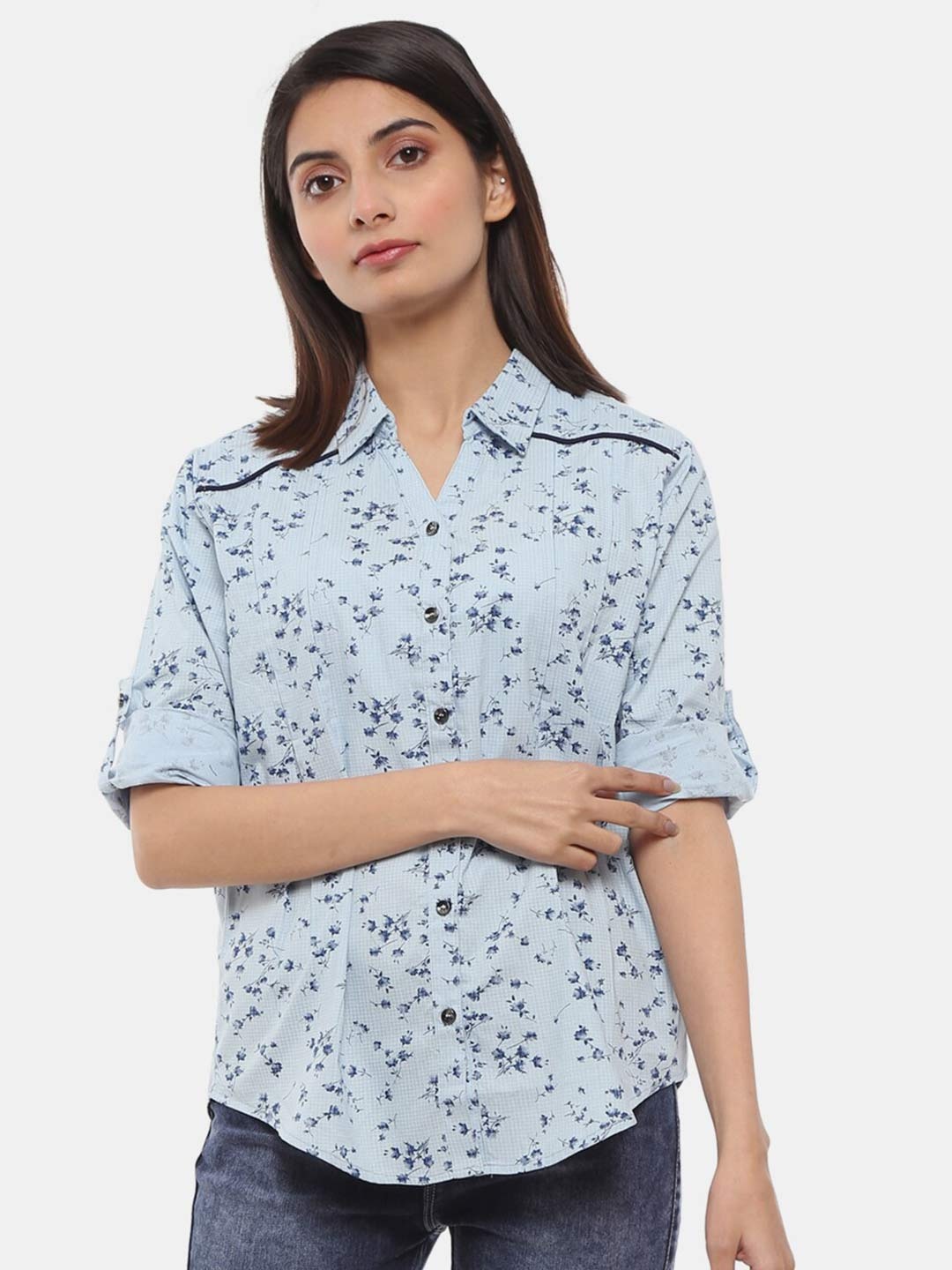 

V-Mart Women Blue Classic Floral Printed Cotton Casual Shirt