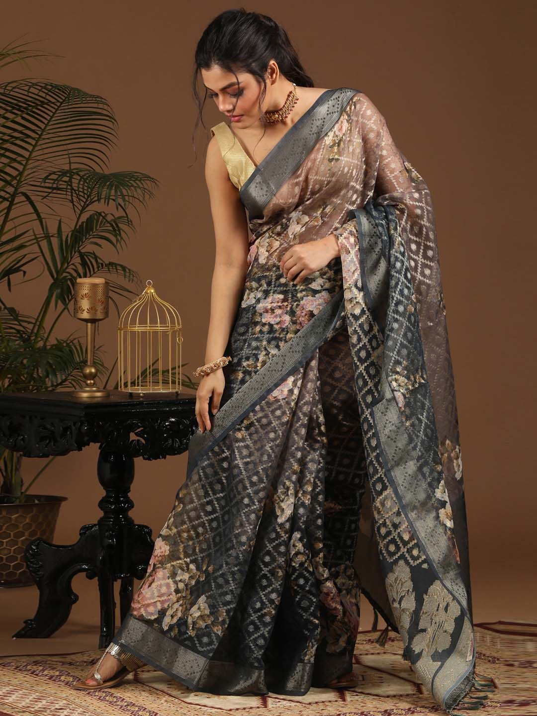 

Indethnic Black & Pink Floral Zari Organza Banarasi Saree