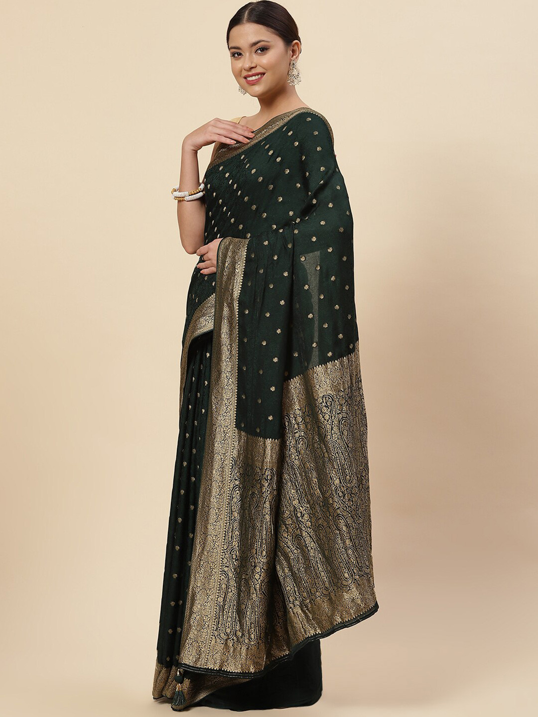 

Meena Bazaar Green & Gold-Toned Ethnic Motifs Zari Saree