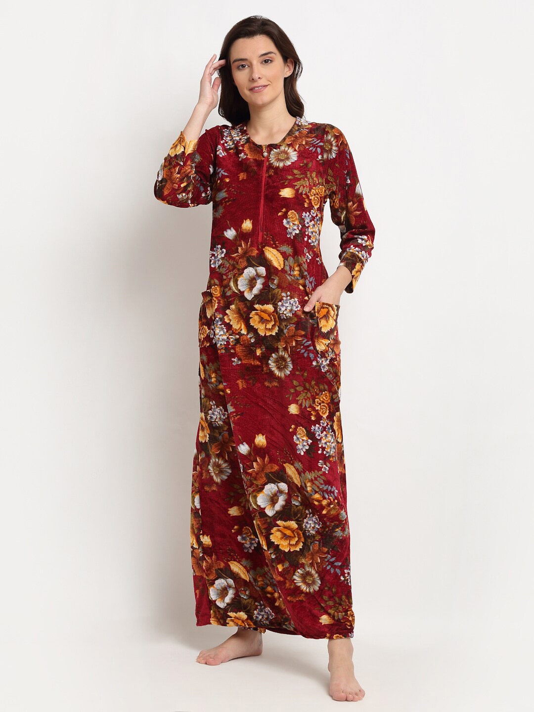 

GRACIT Red Printed Floral Maxi Nightdress
