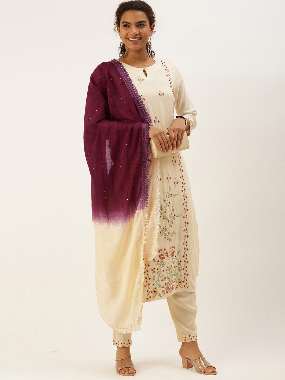 

HEEPOSH Women Off White Embroidered Thread Work Kurta with Trousers & With Dupatta