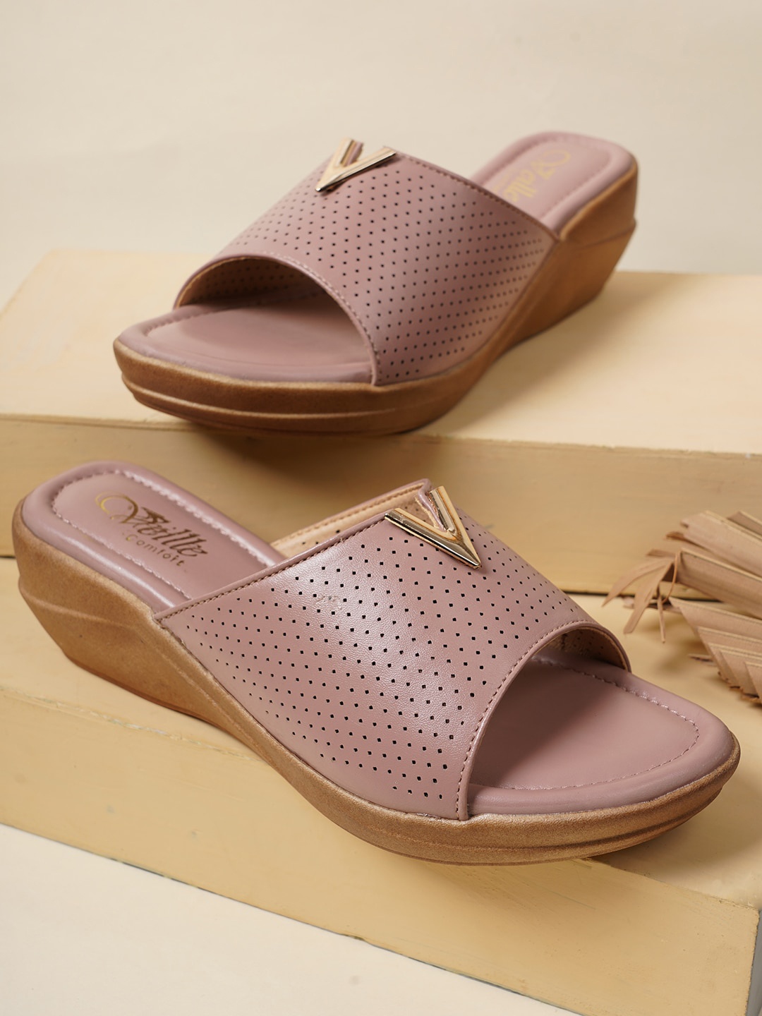 

VEILLE Peach-Coloured Textured PU Flatform Heels