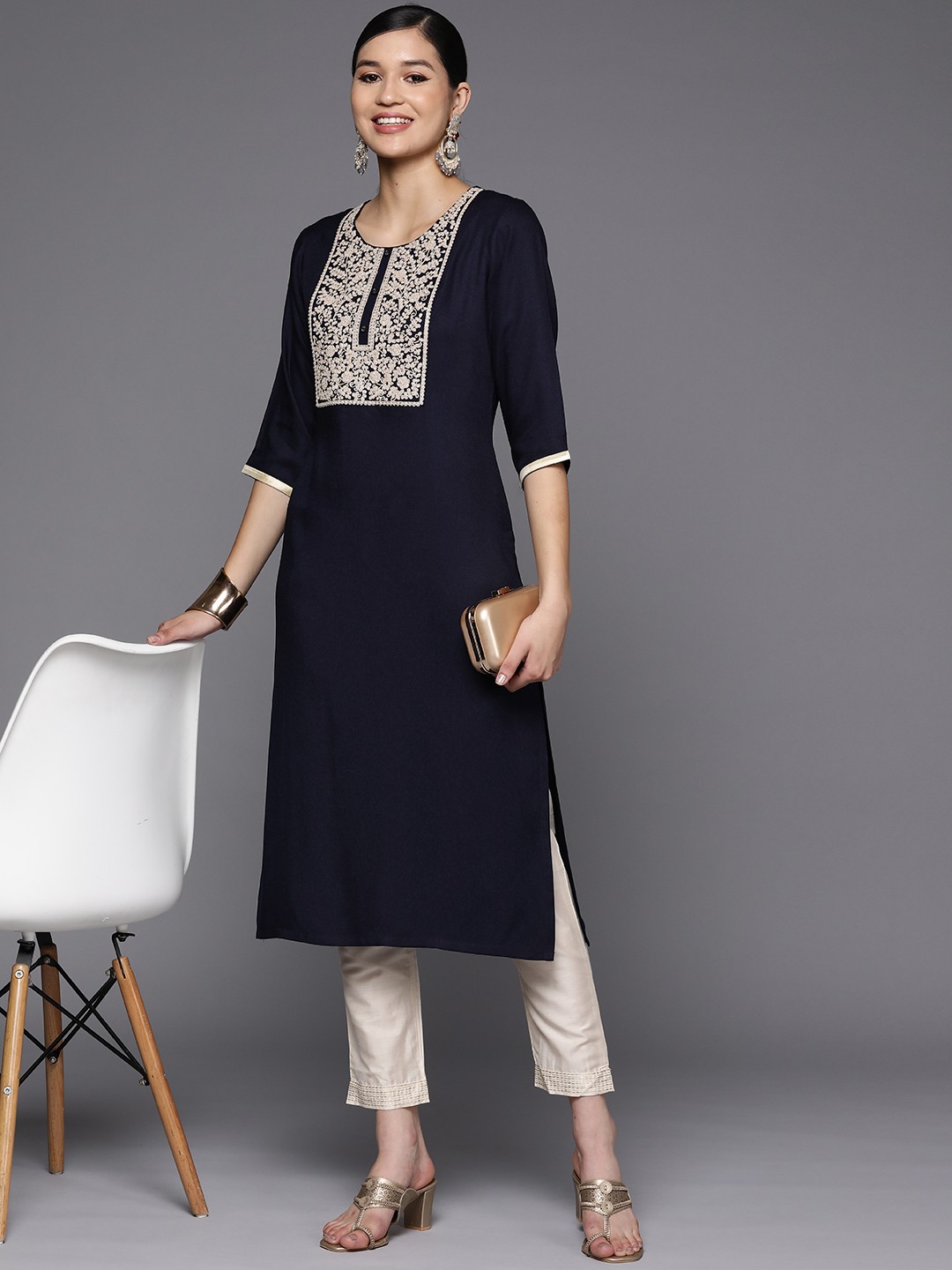 

Libas Navy Blue Floral Embroidered Thread Work Floral Kurta