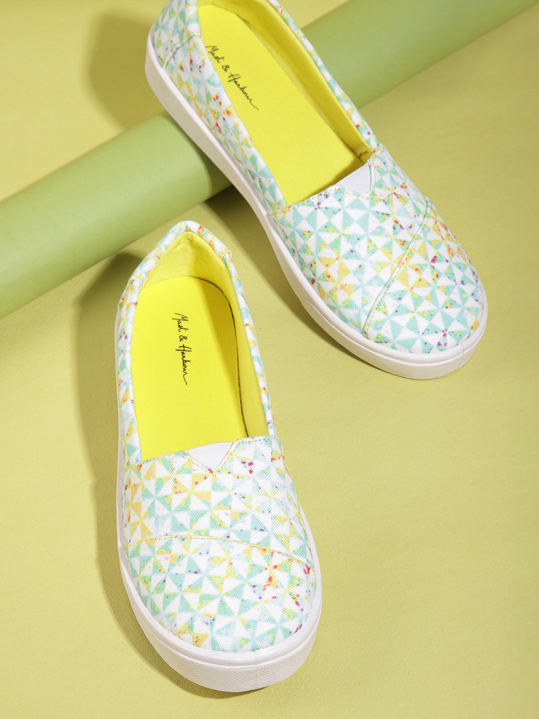 

Mast & Harbour Women Geometric Printed Slip-On Sneakers, White