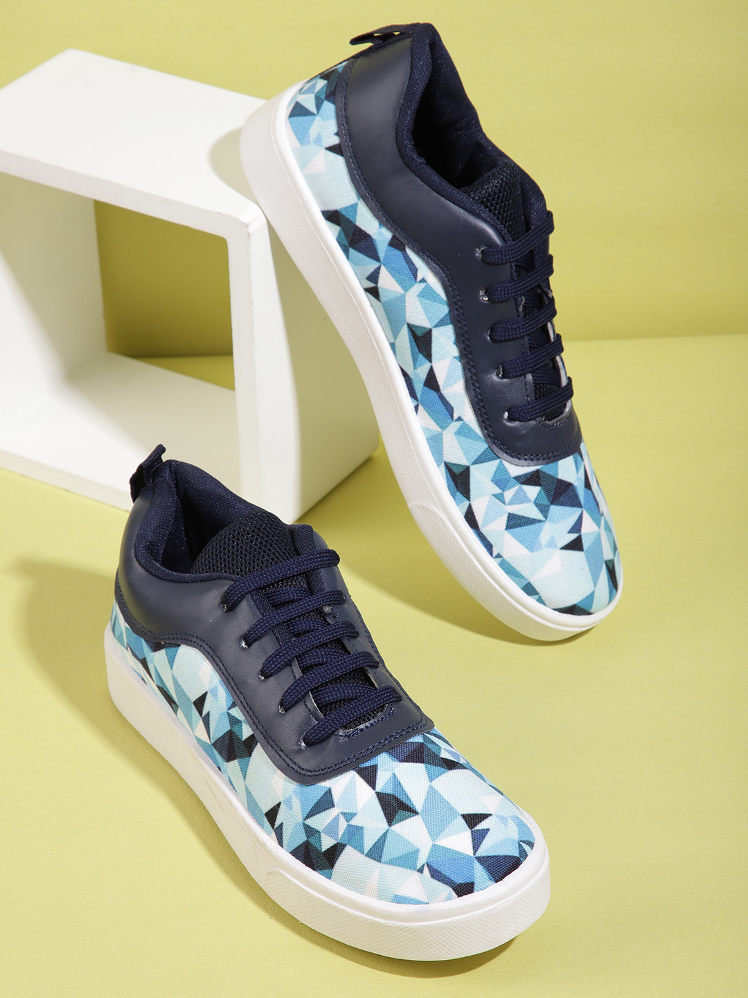 

Mast & Harbour Women Printed Sneakers, Blue