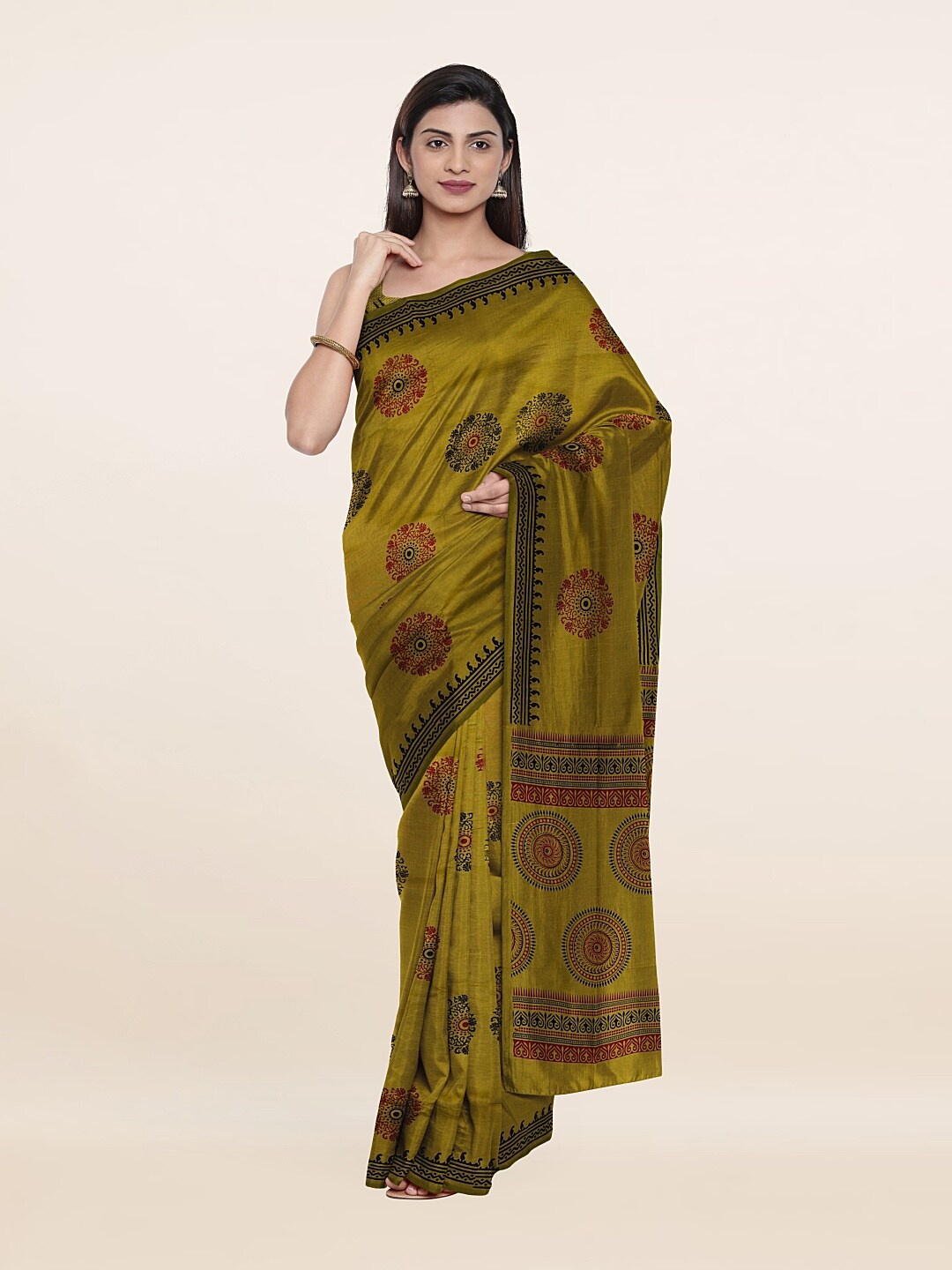 

Pothys Green & Red Ethnic Motifs Printed Saree