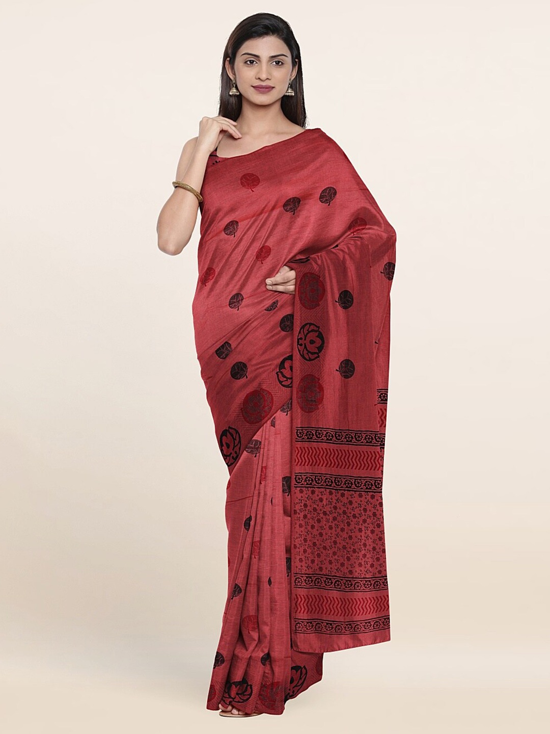 

Pothys Peach-Coloured & Black Floral Printed Saree
