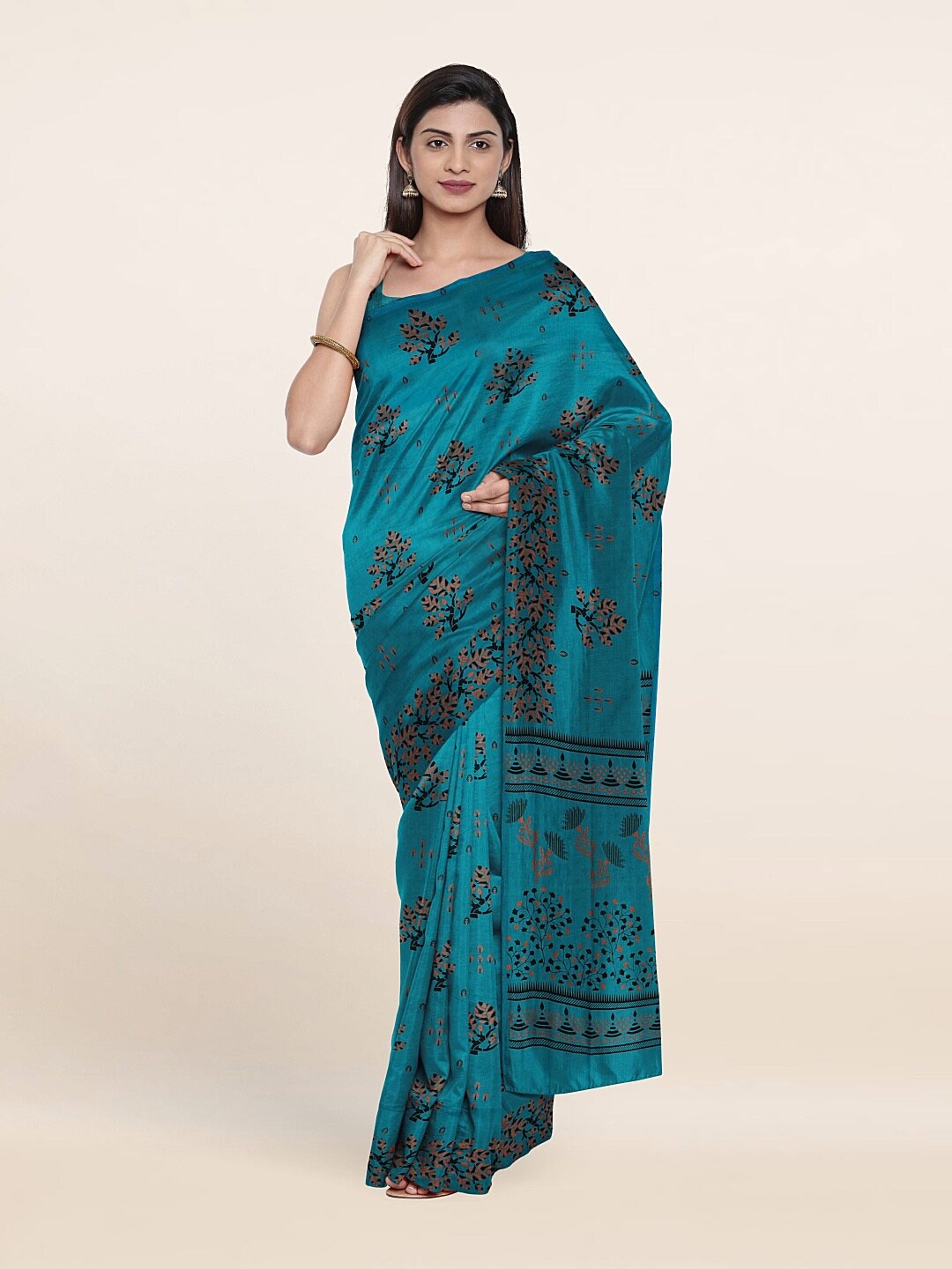 

Pothys Blue & Black Floral Printed Saree