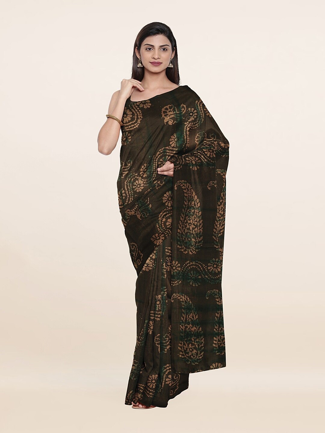 

Pothys Grey & Beige Paisley Pure Cotton Saree