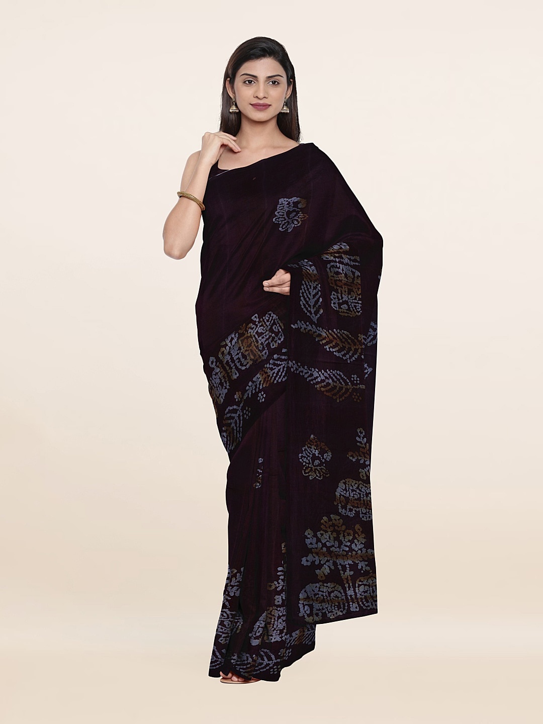 

Pothys Purple & White Floral Pure Cotton Saree