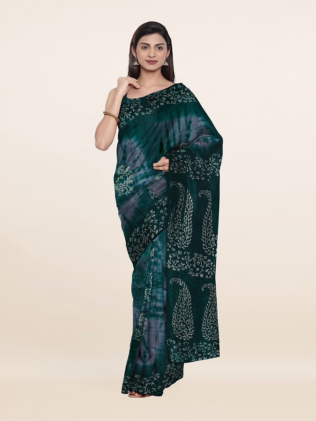 

Pothys Grey Batik Printed Pure Cotton Saree