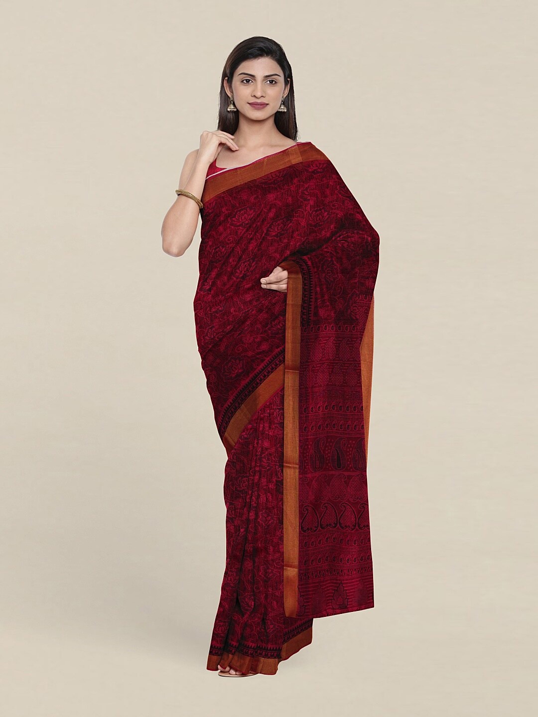 

Pothys Magenta Floral Pure Cotton Saree