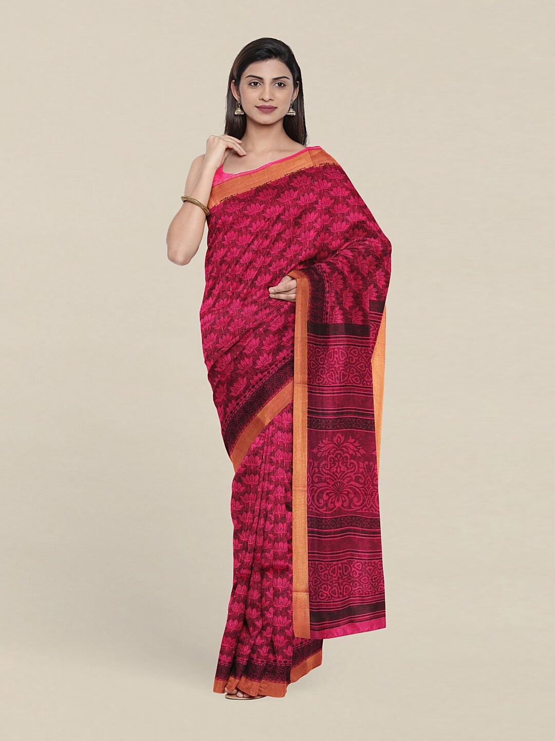 

Pothys Pink & Black Floral Zari Pure Cotton Saree