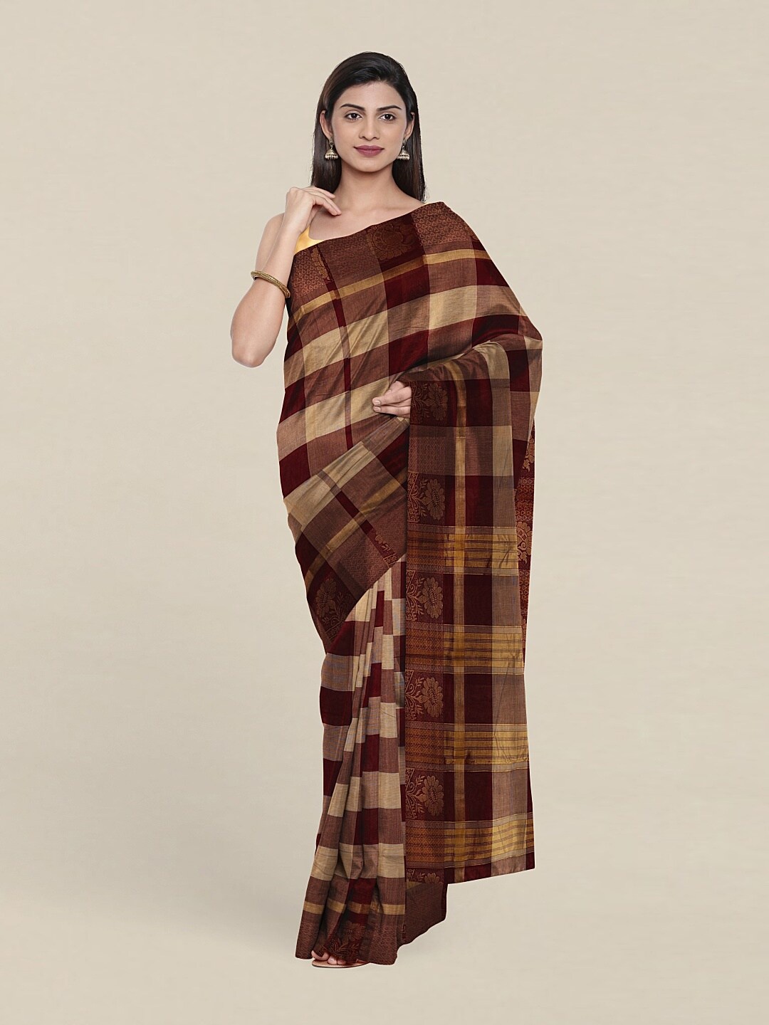 

Pothys Brown & Gold-Toned Checked Zari Pure Cotton Saree