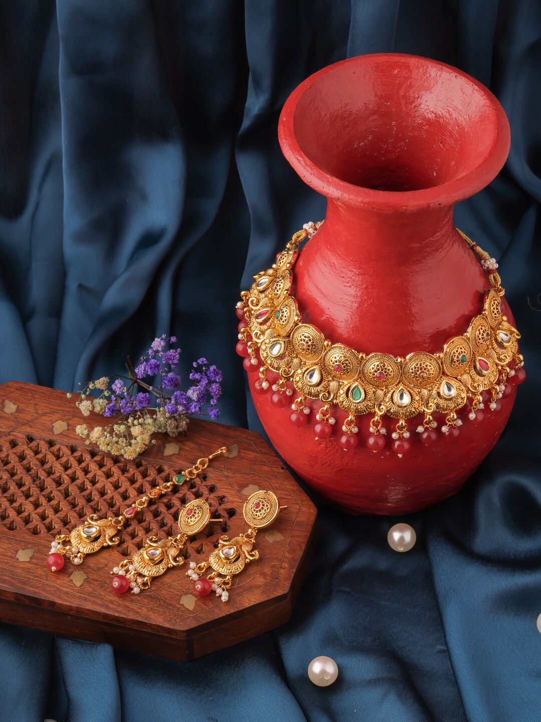 

Brandsoon Gold-Plated Red & Green Stone-Studded & Beaded Jewellery Set