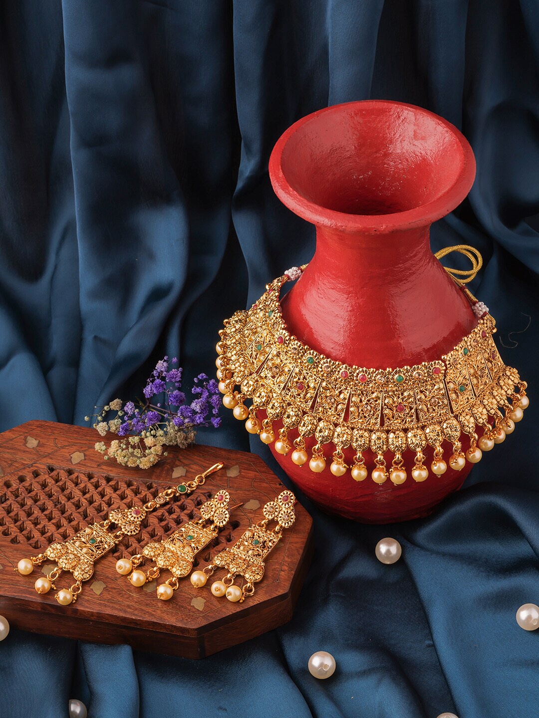 

Brandsoon Gold-Plated Green & Red Artificial Stones-Studded & Beaded Jewellery Set