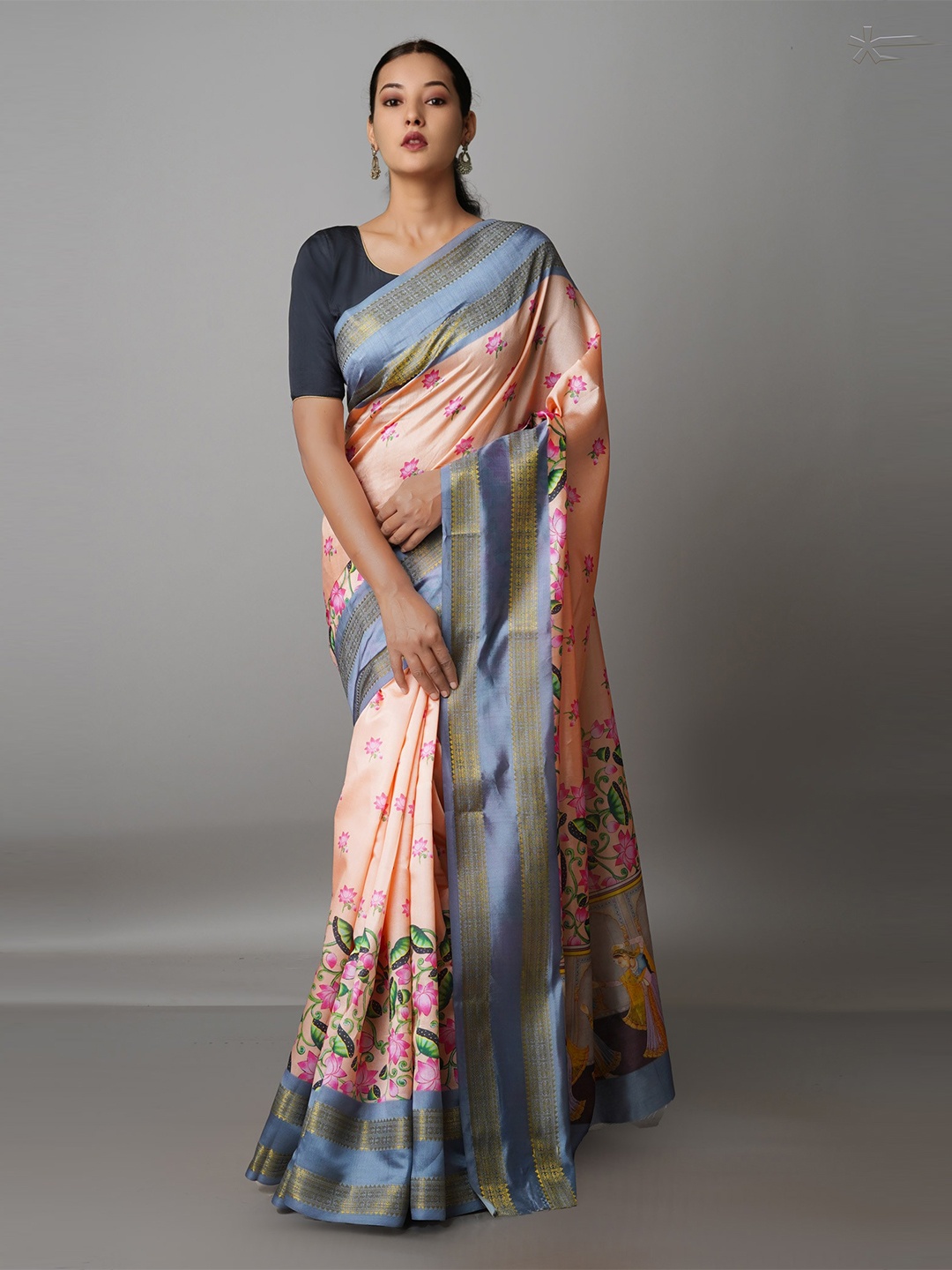 

Unnati Silks Pink & Grey Kalamkari Zari Silk Blend Kanjeevaram Saree