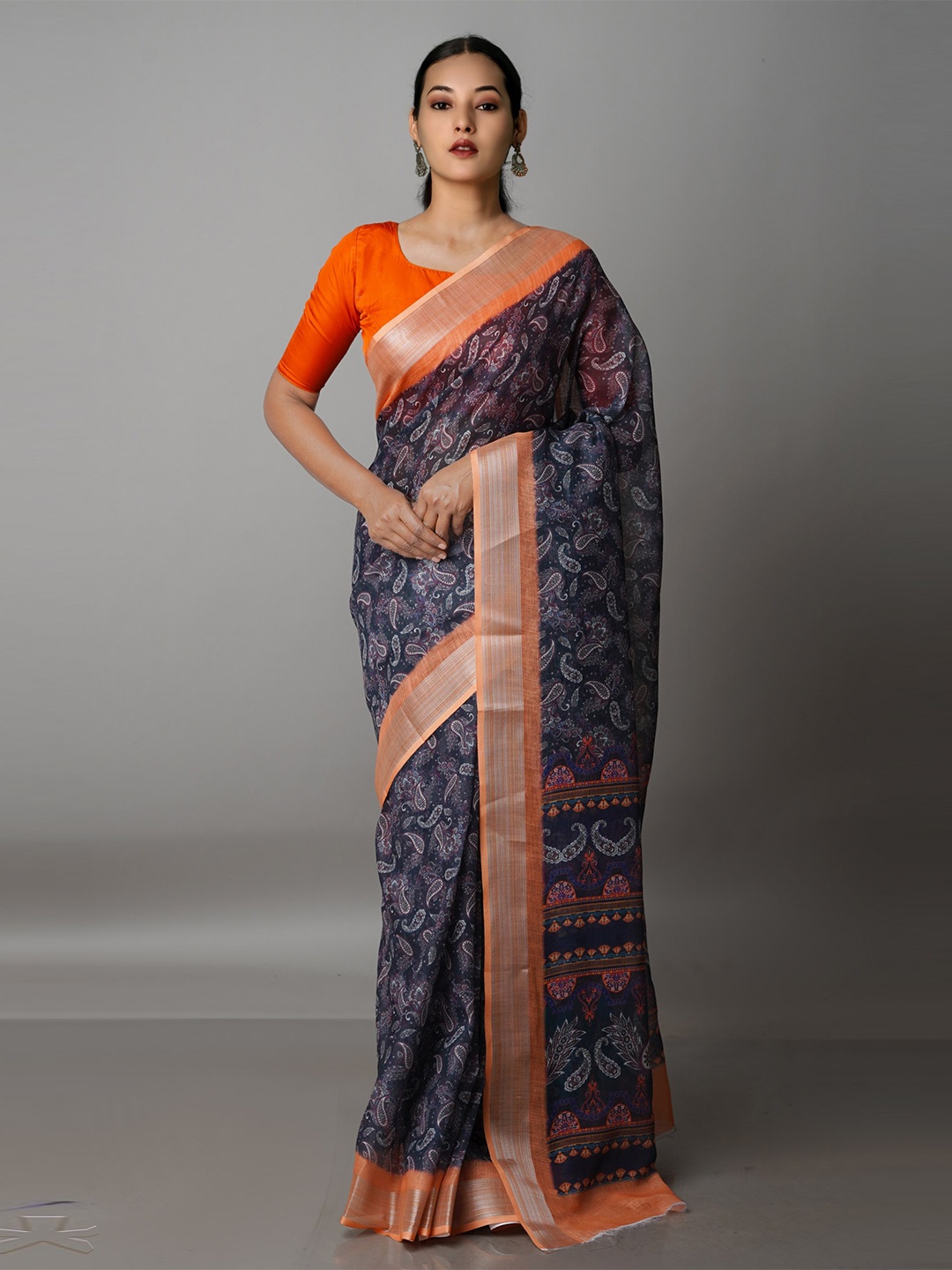 

Unnati Silks Black & Orange Ethnic Motifs Zari Linen Blend Jamdani Saree