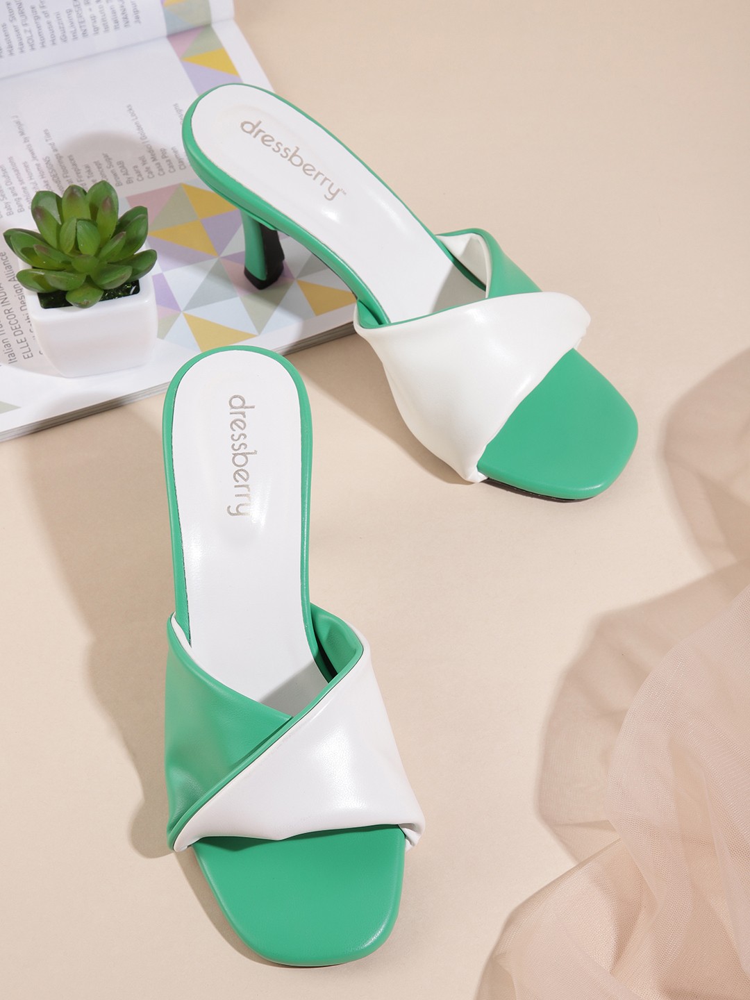 

DressBerry Colourblocked Slim Heels, White