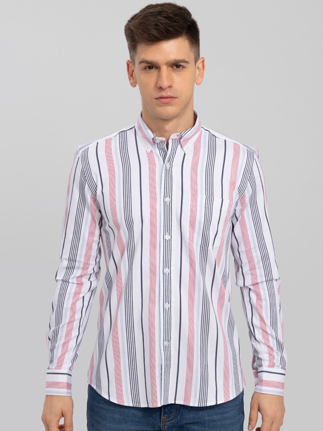 

Snitch Men White Striped Slim Fit Cotton Casual Shirt
