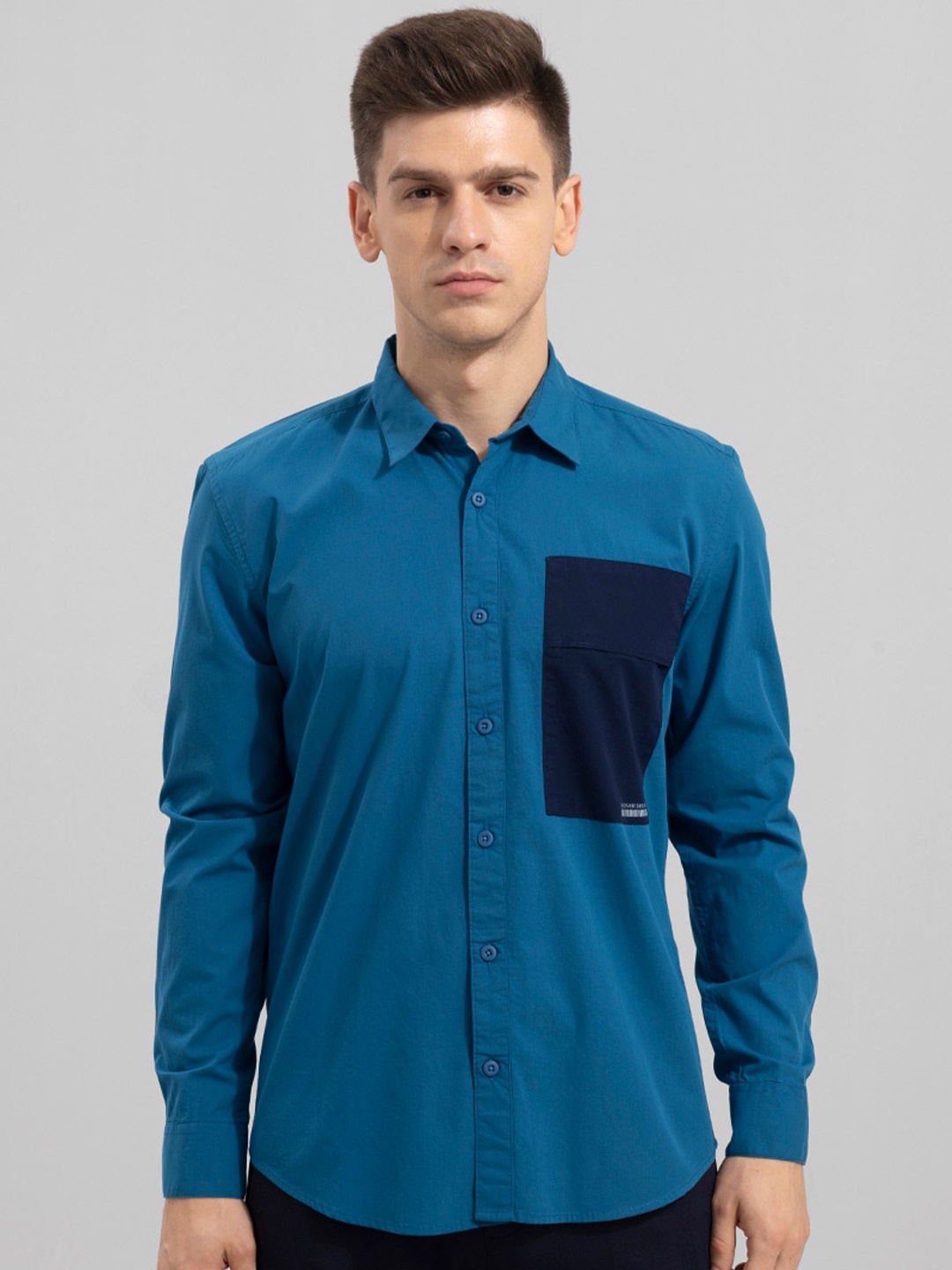

Snitch Men Blue Slim Fit Cotton Casual Shirt
