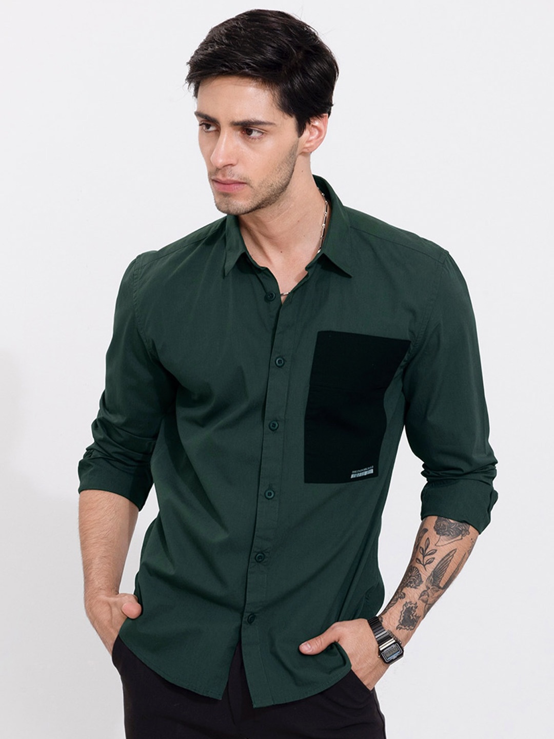 

Snitch Men Olive Green Slim Fit Cotton Casual Shirt