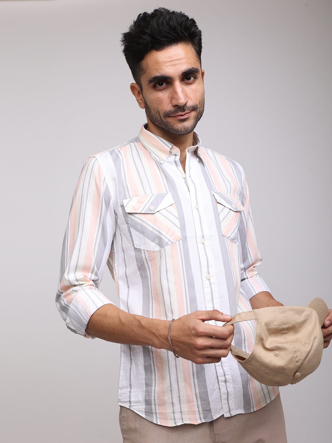 

Snitch Men Yellow & White Vertical Striped Slim Fit Cotton Casual Shirt
