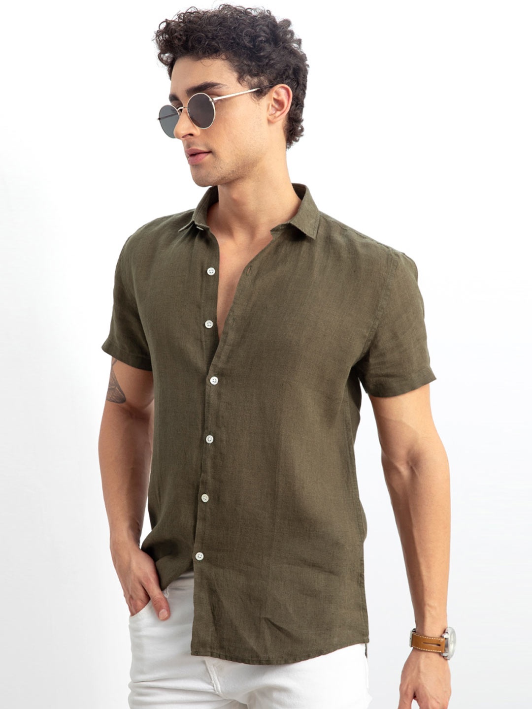 

Snitch Men Green Slim Fit Linen Casual Shirt