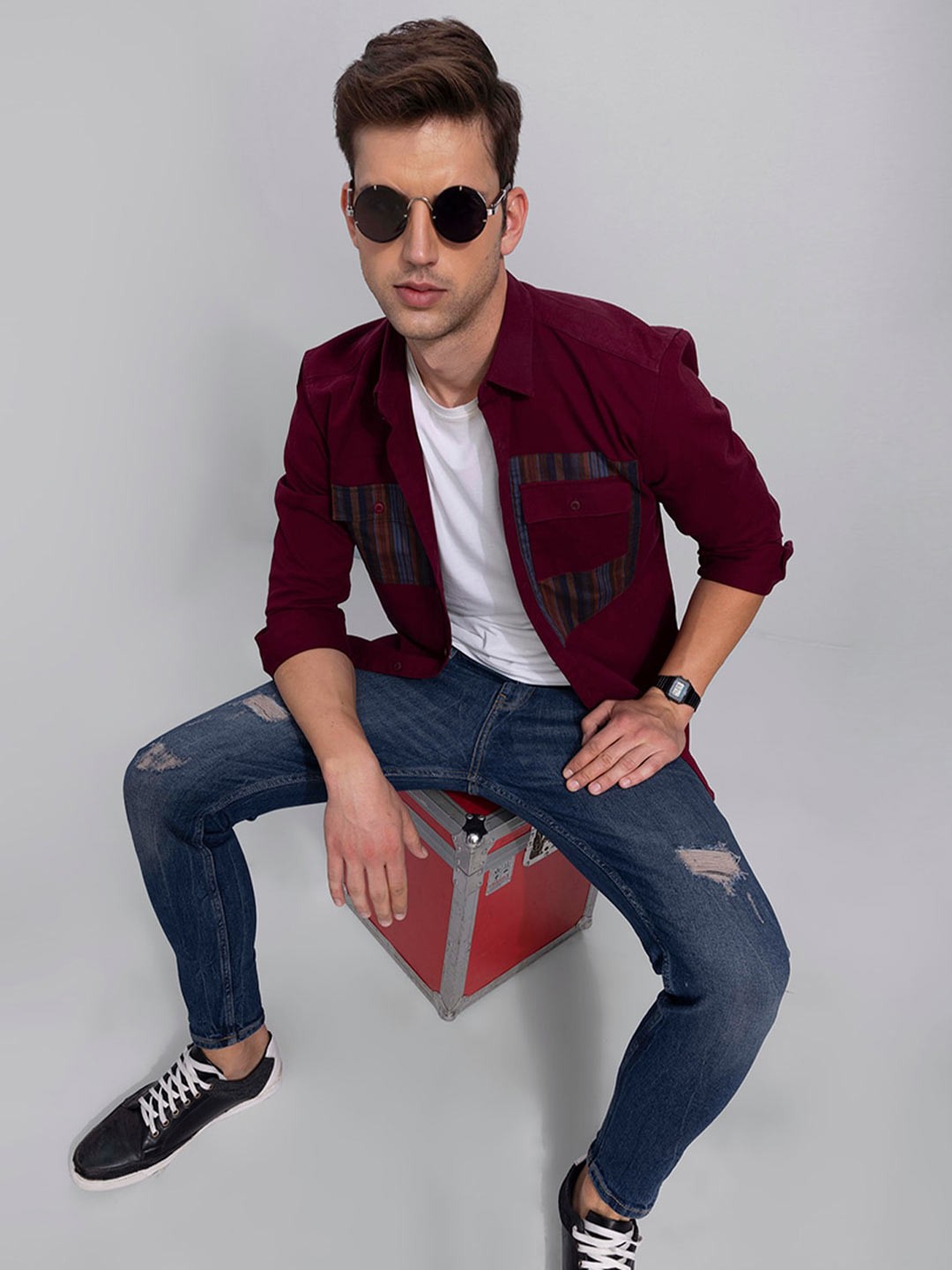 

Snitch Men Red Slim Fit Cotton Casual Shirt