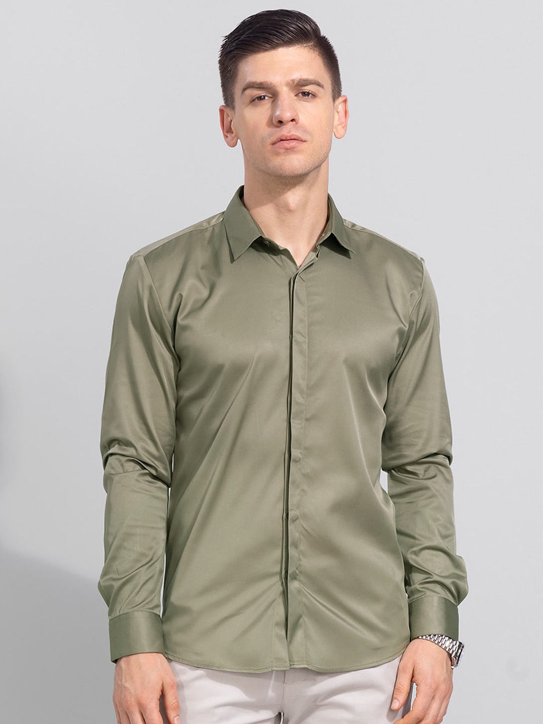 

Snitch Men Green Slim Fit Casual Shirt